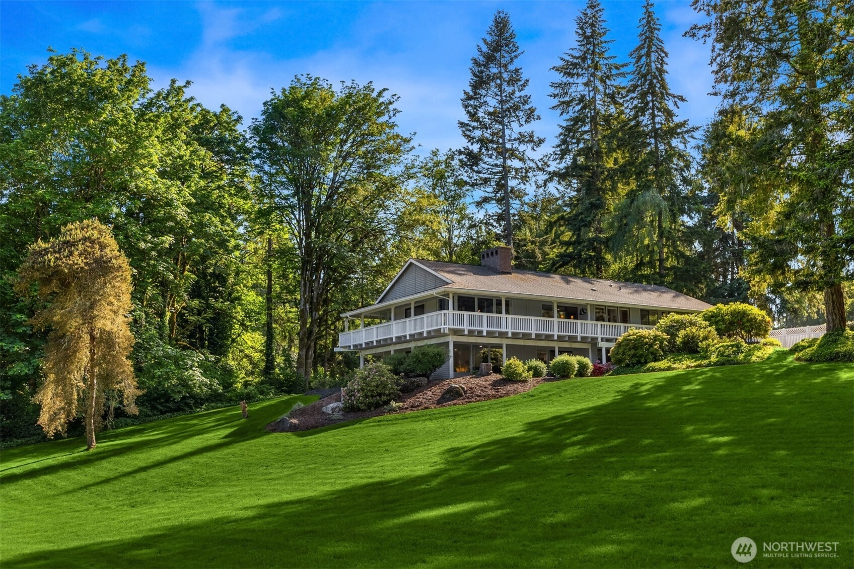 11186 Blue Pond Pl NE Bainbridge Island WA 98110