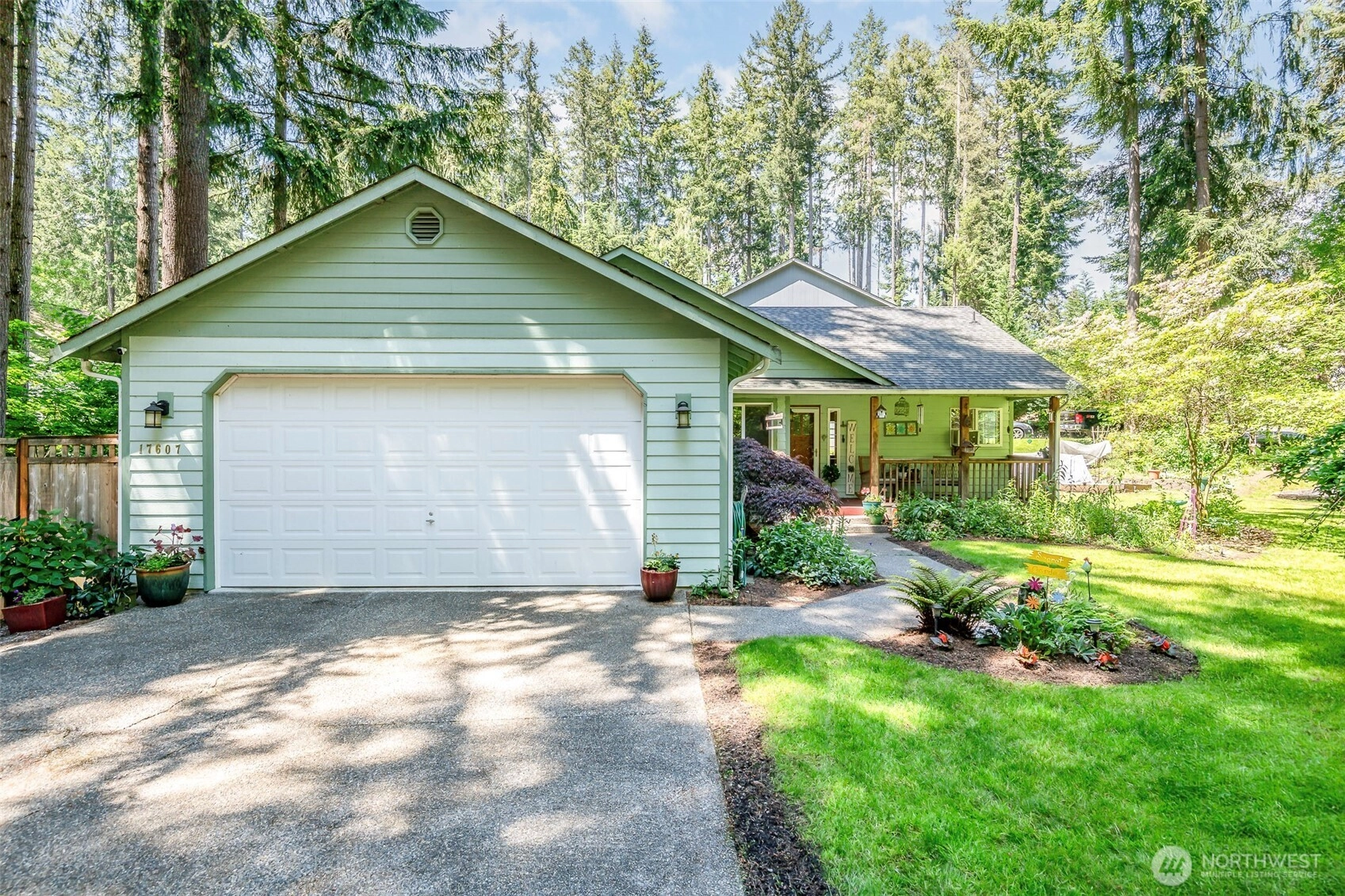 17607 Vine Ln SE Yelm WA 98597