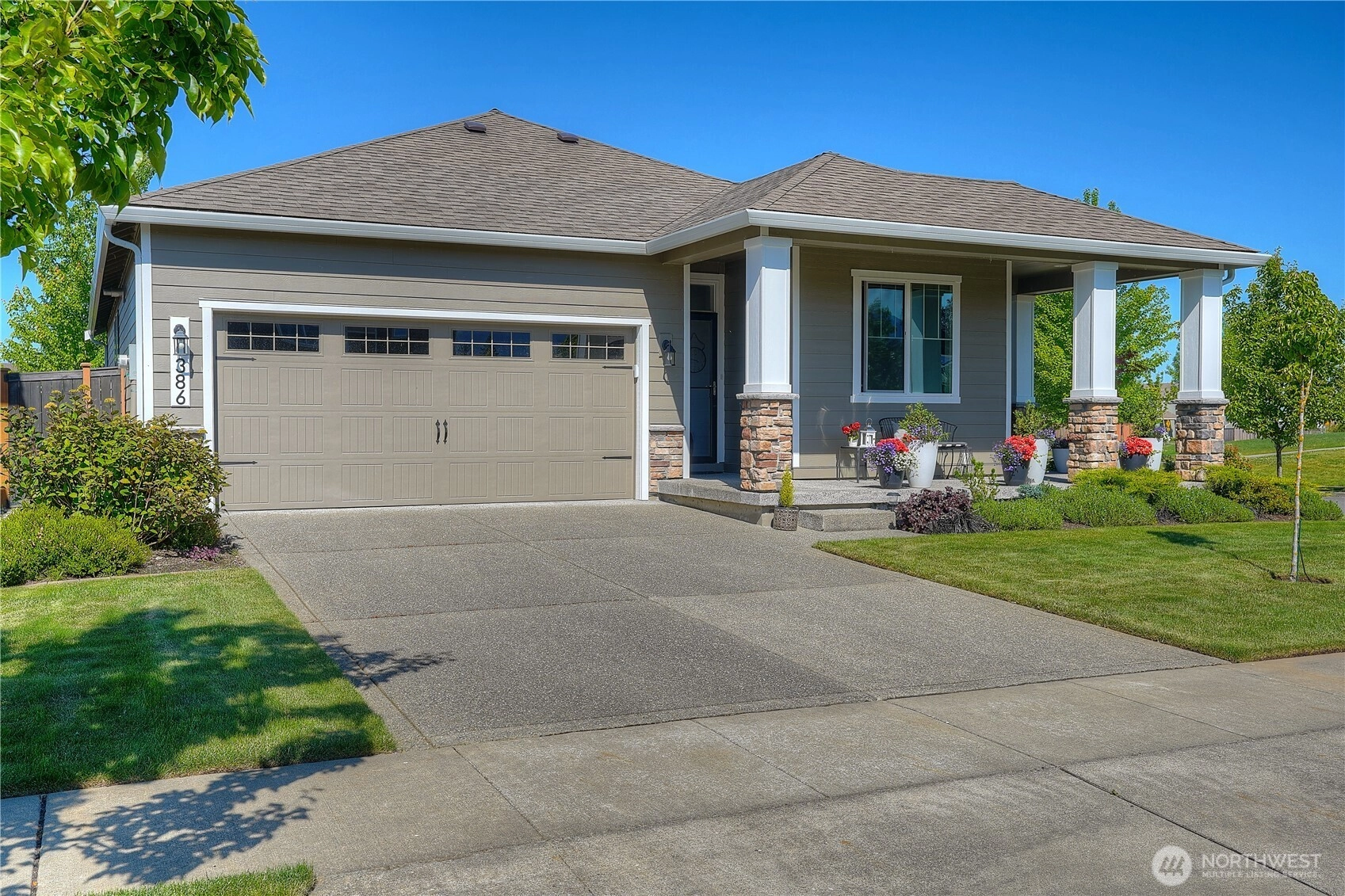 386 Grennan Ln N Enumclaw WA 98022