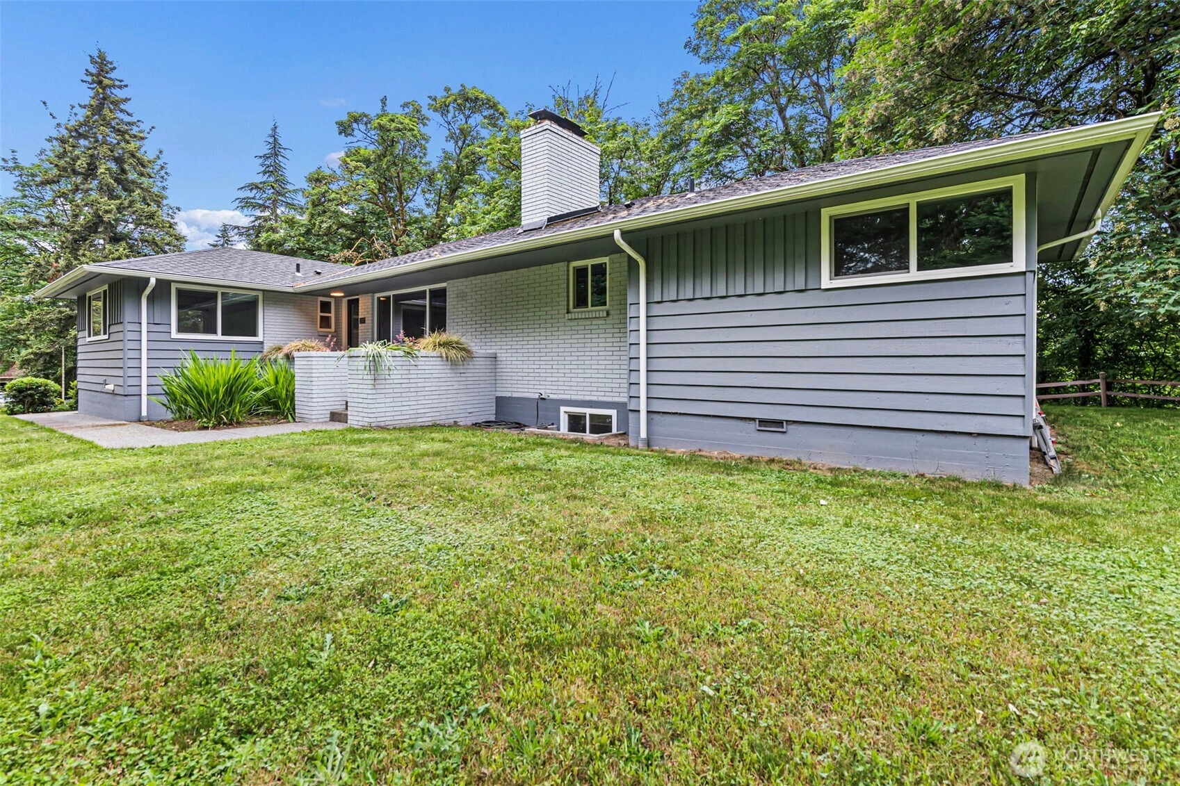 11517 34th St E Edgewood WA 98372