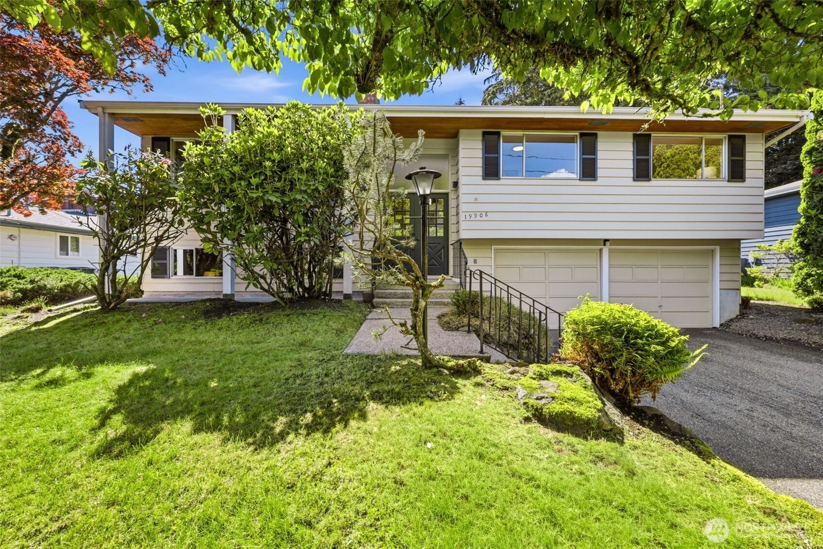 19906 83rd Pl W Edmonds WA 98026
