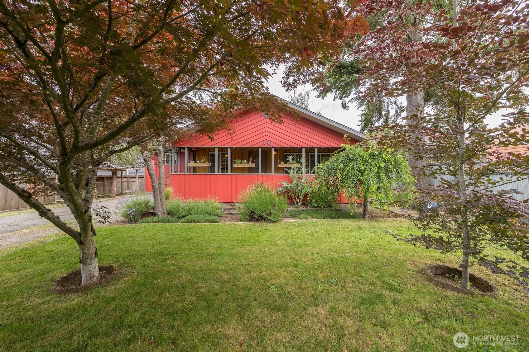 3728 S 175th St SeaTac WA 98188