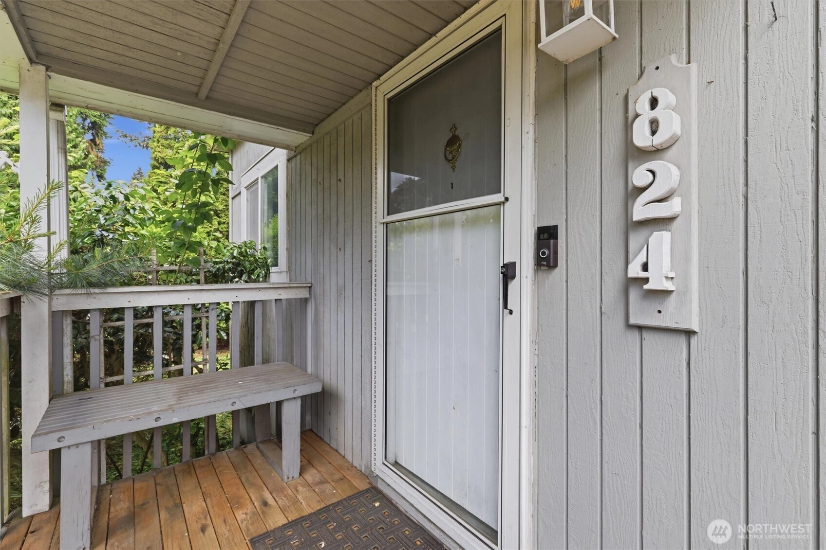 824 S 146th St Burien WA 98168