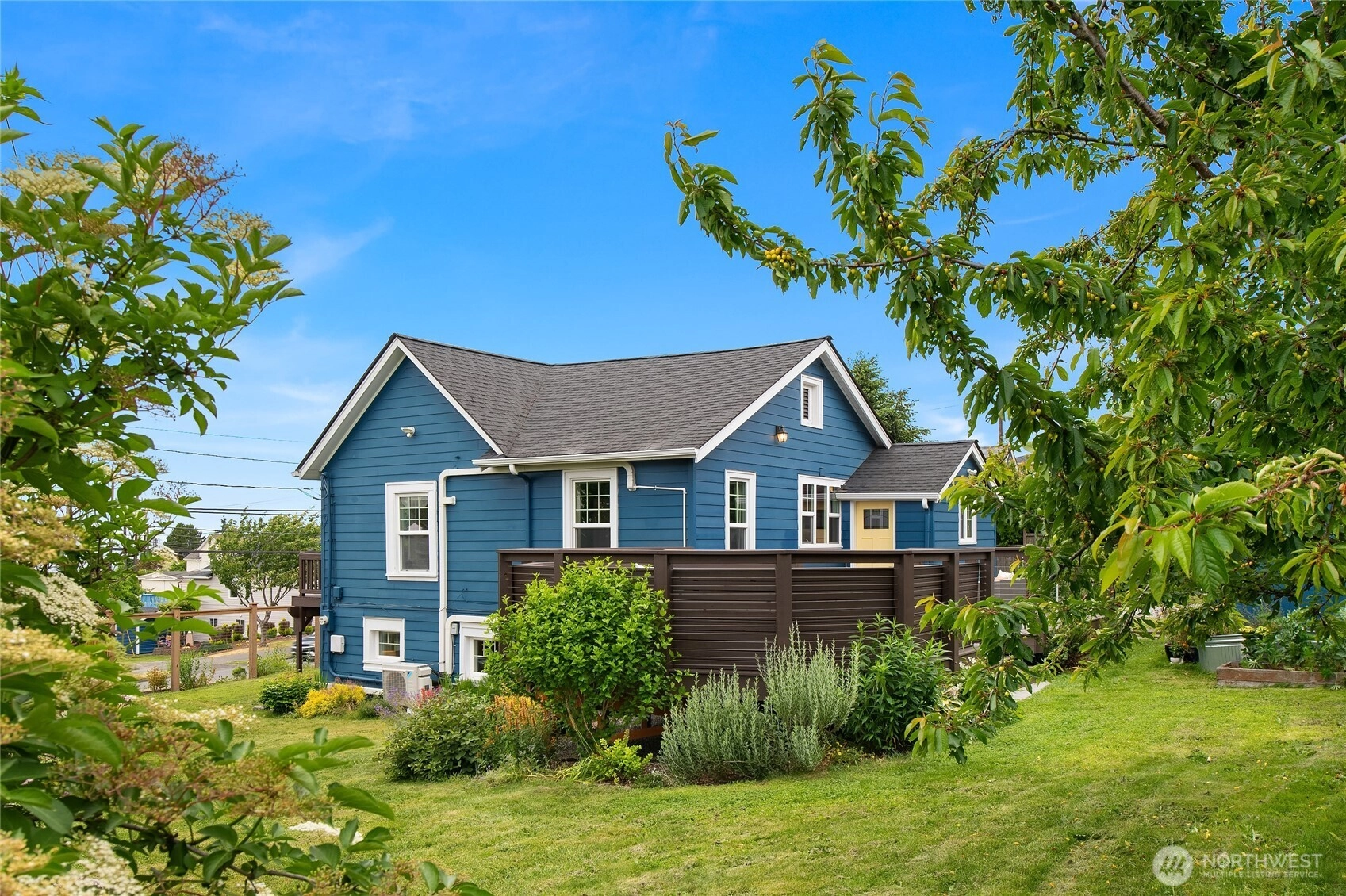 4620 15th Ave S Unit  Seattle WA 98108