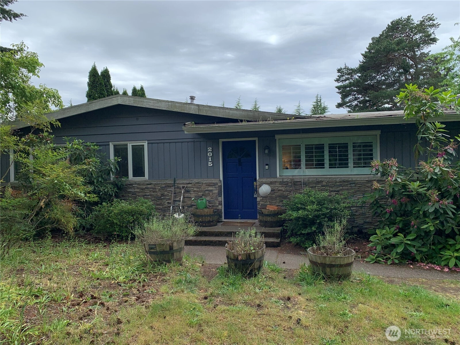 2015 151st Ave SE Bellevue WA 98007