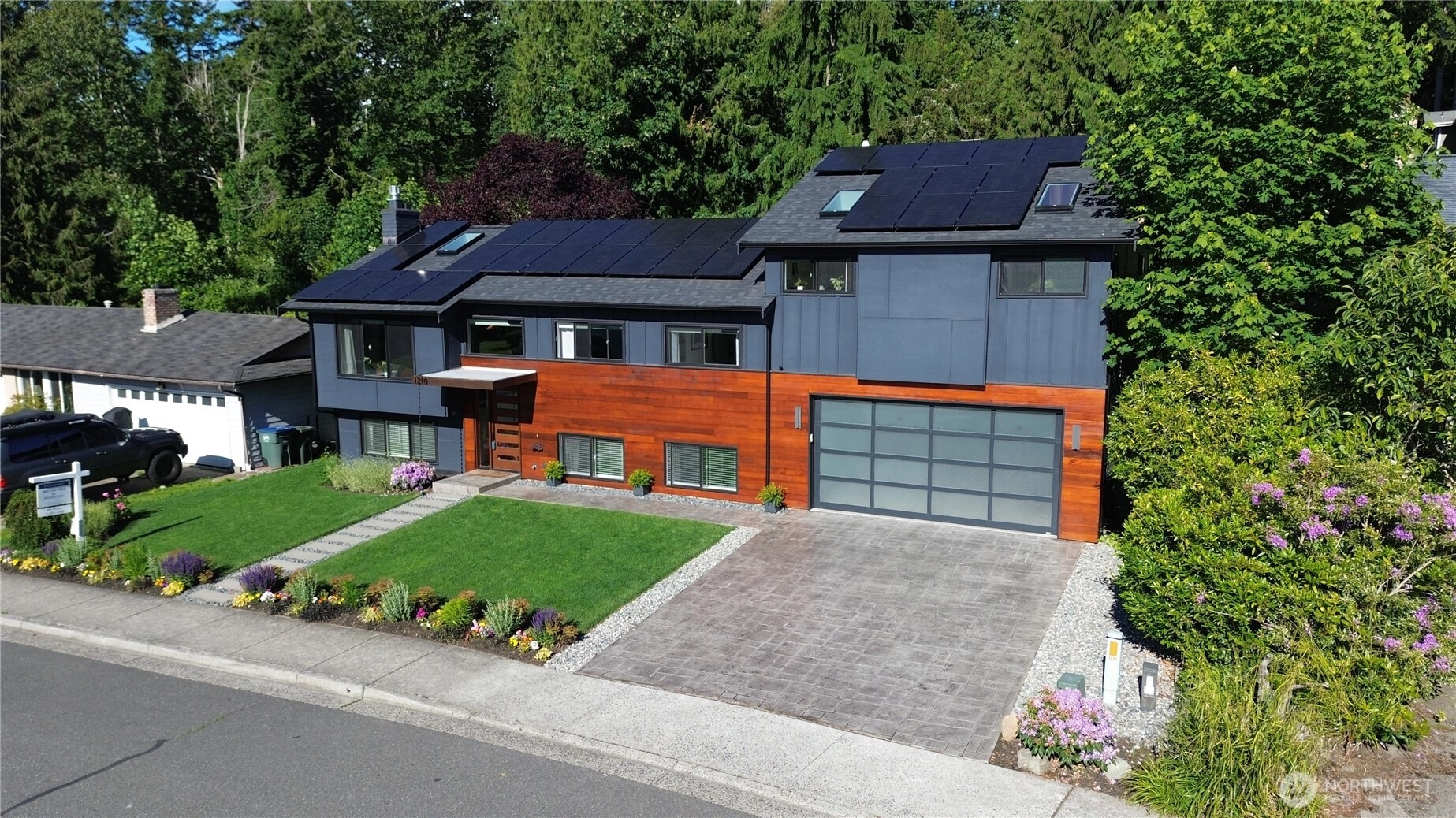 1210 Kenoyer Dr Bellingham WA 98229