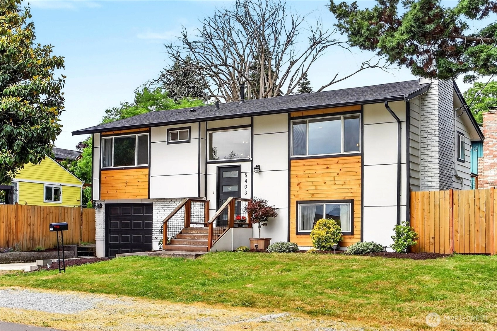 5403 34th Ave SW Unit  Seattle WA 98126
