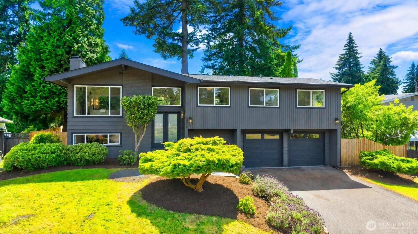 12615 SE 63rd St Bellevue WA 98006