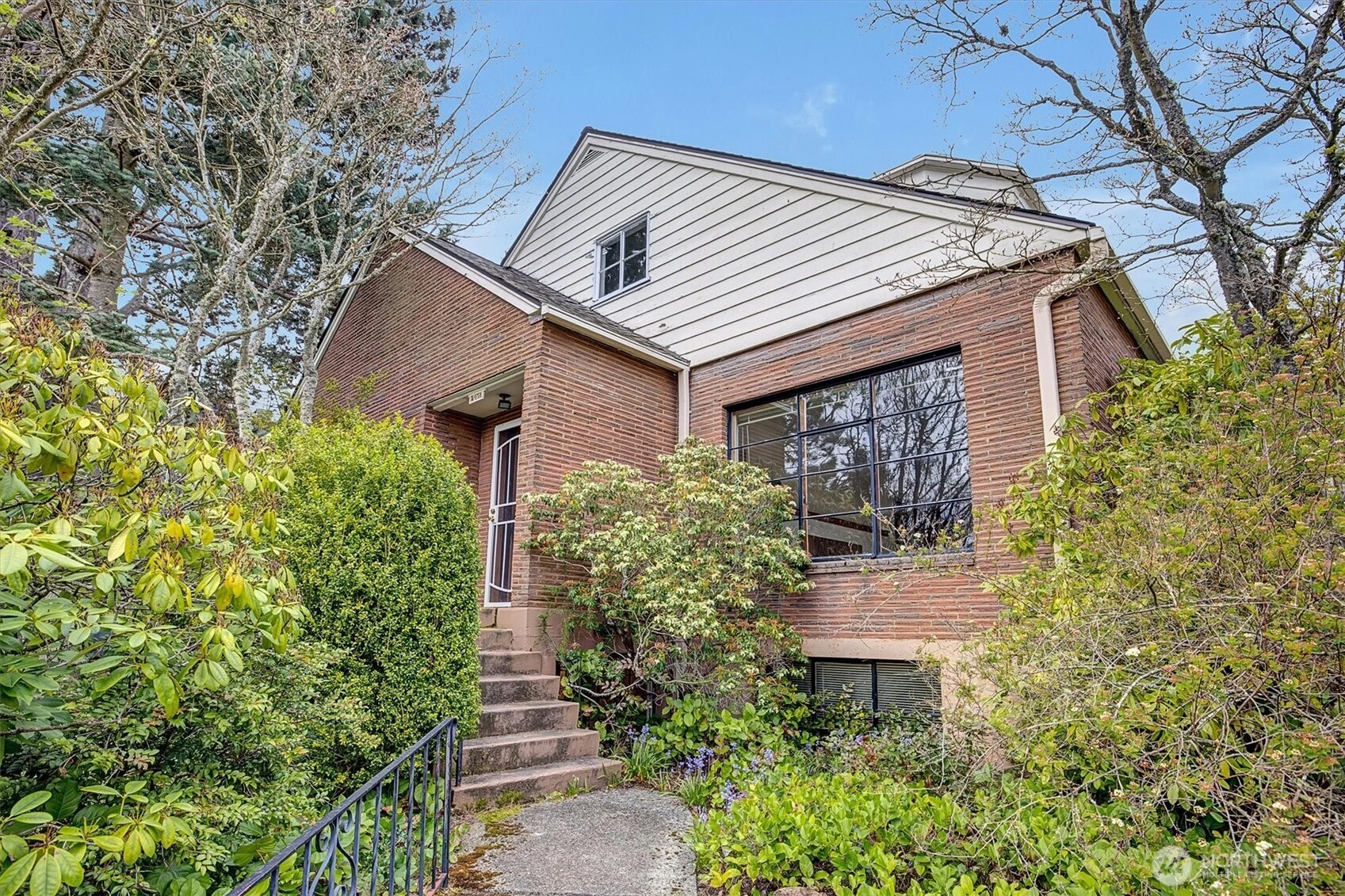 3002 NW 70th St Seattle WA 98117