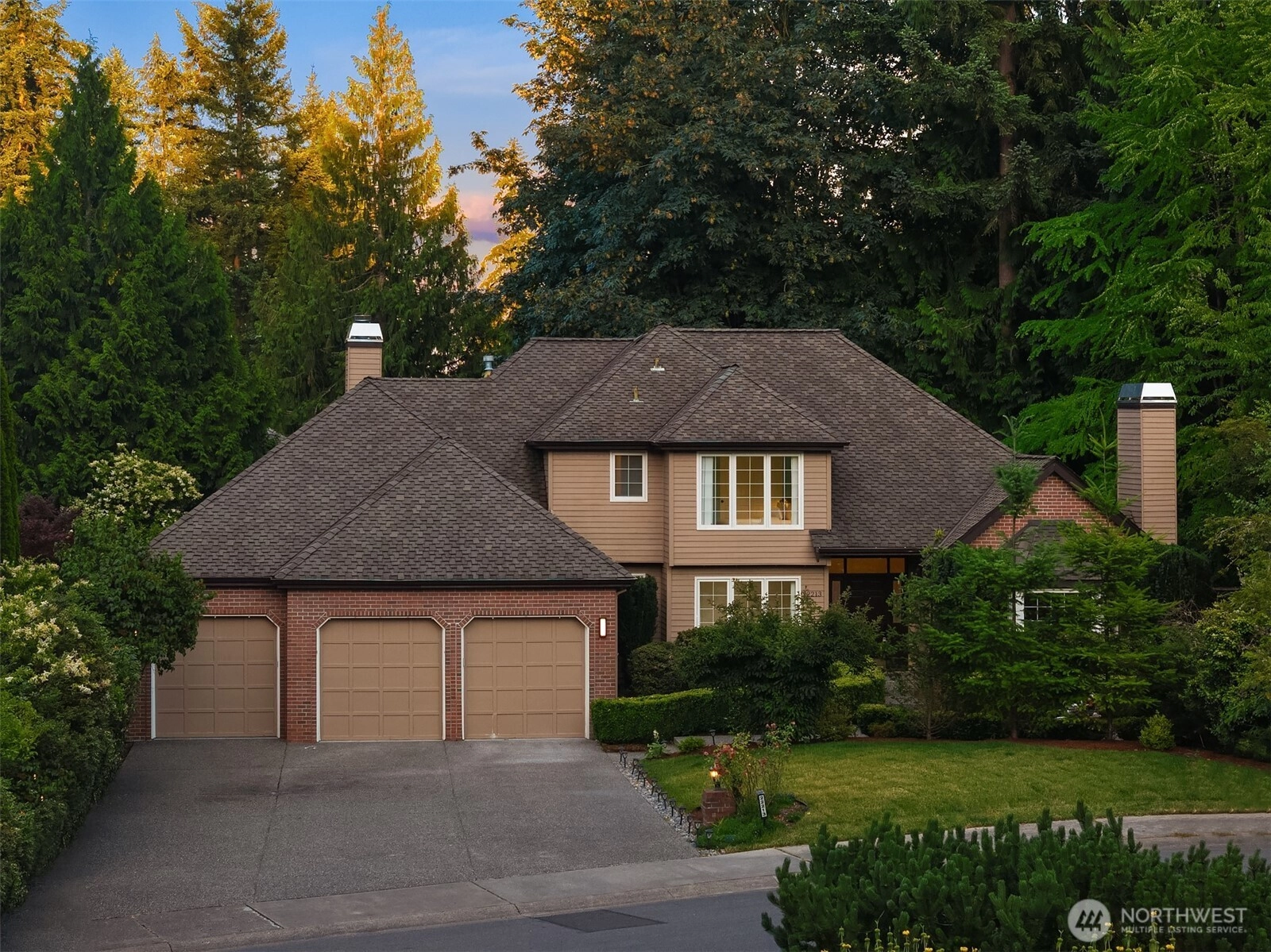 22213 NE 31st St Unit  Sammamish WA 98074