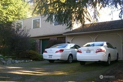 257 140th Ave NE Bellevue WA 98005
