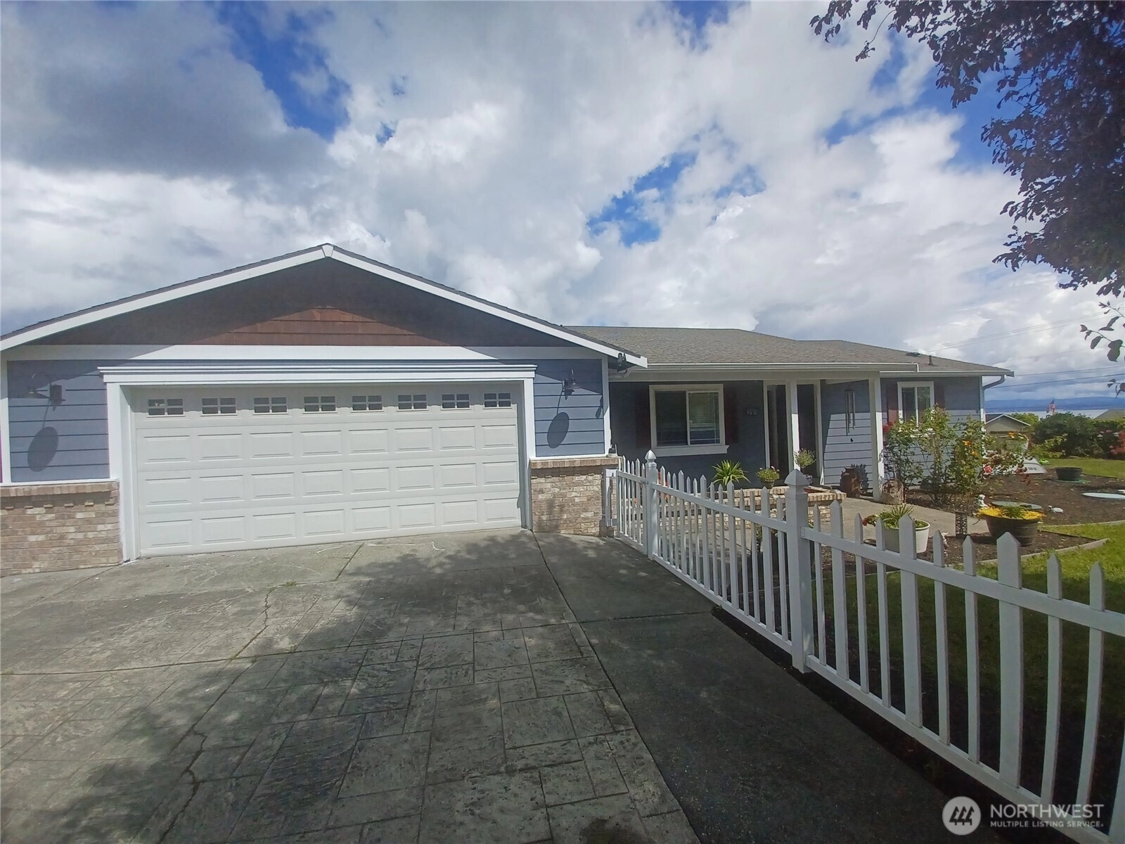 317 Teresa St Camano Island WA 98282