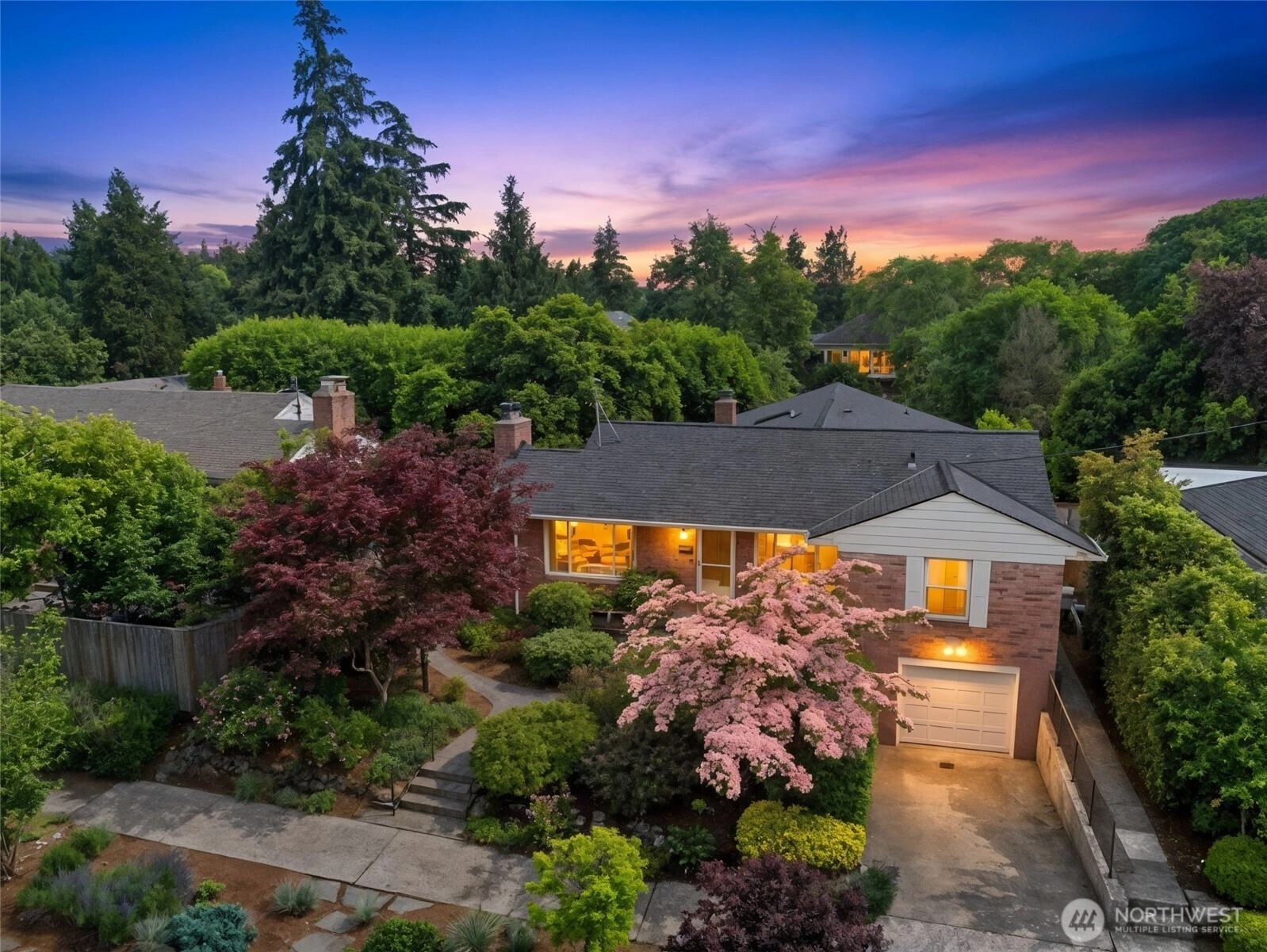 4015 NE 58th St Seattle WA 98105