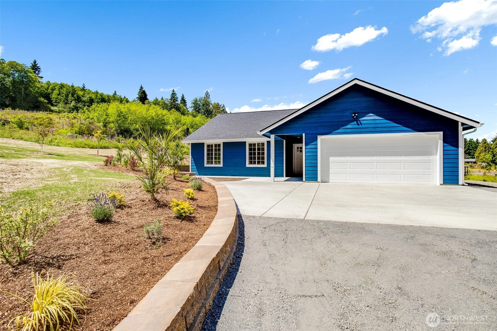 252 Wake Robin Ln Longview WA 98632