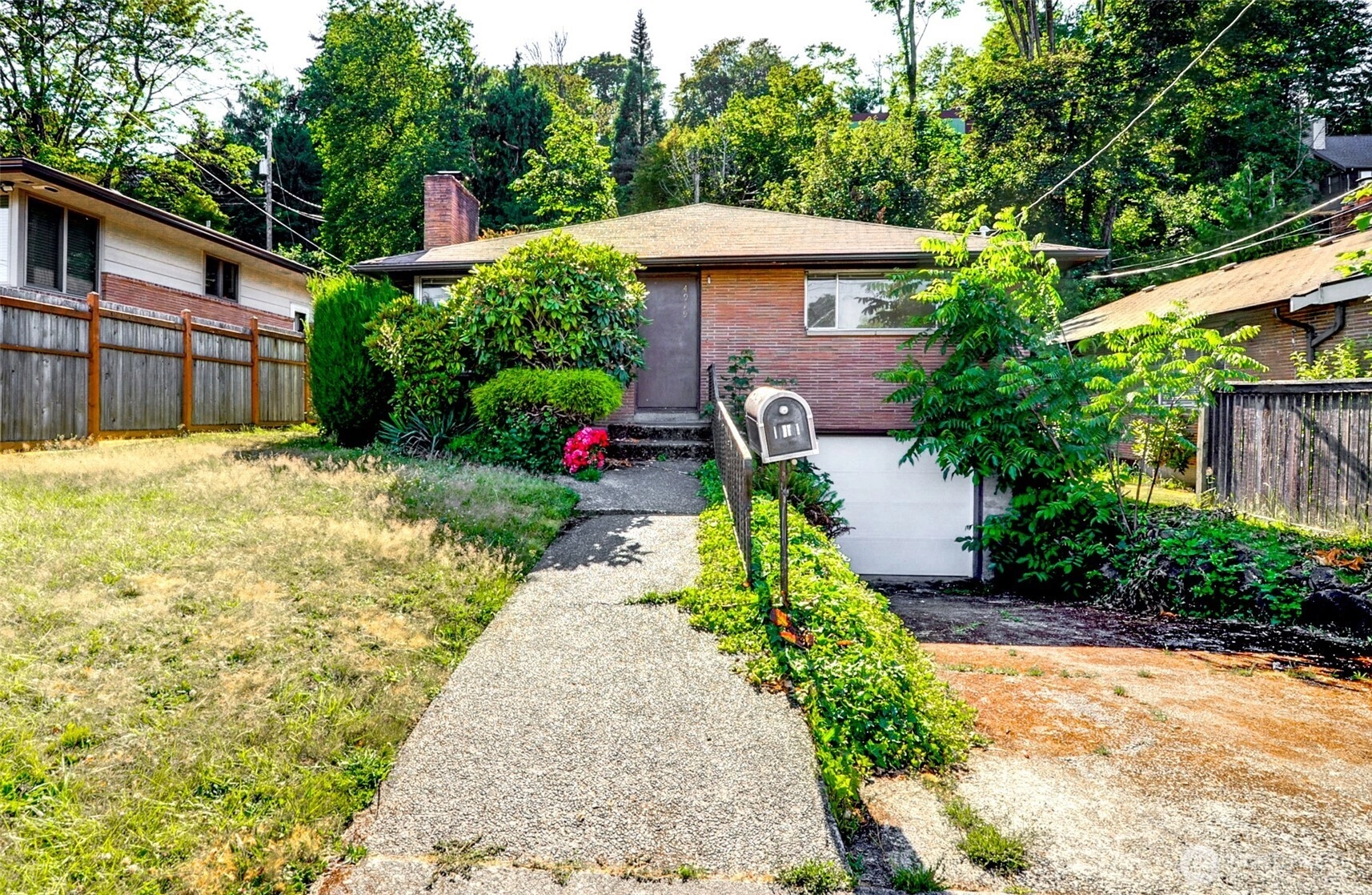 4929 55th Ave S Seattle WA 98118