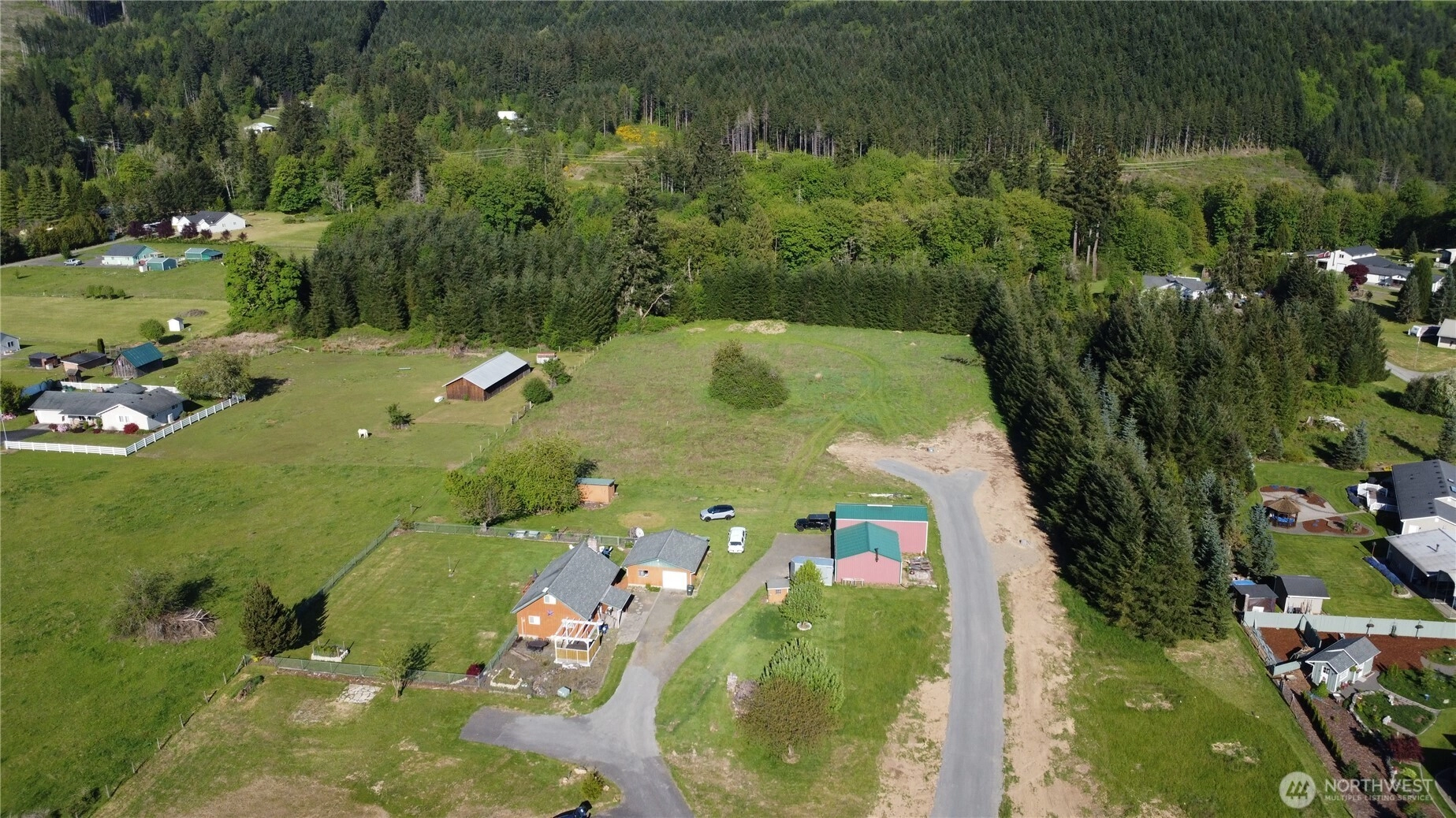 110 Dryad Ln Castle Rock WA 98611