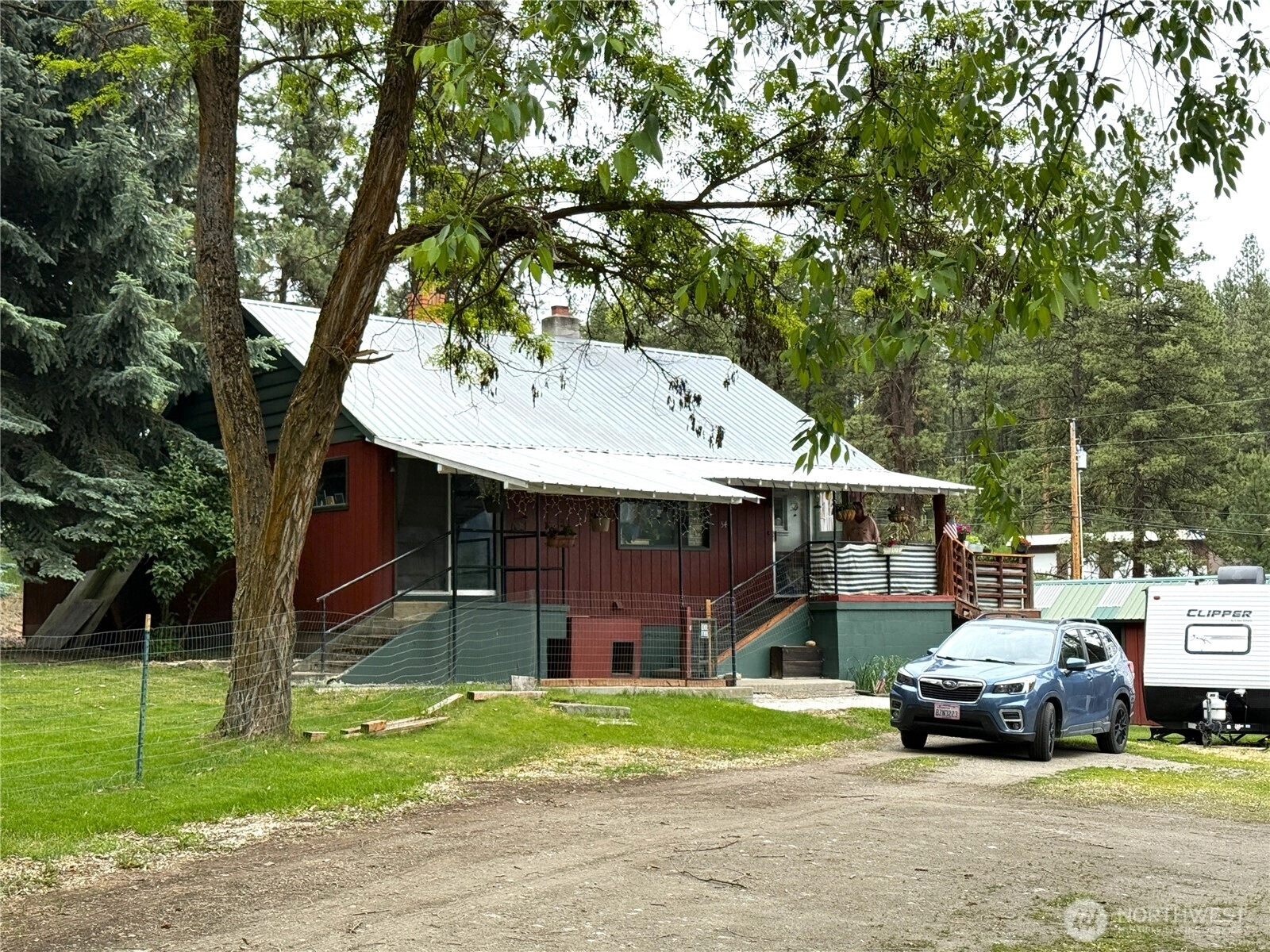 54 N Klondike Rd Republic WA 99166