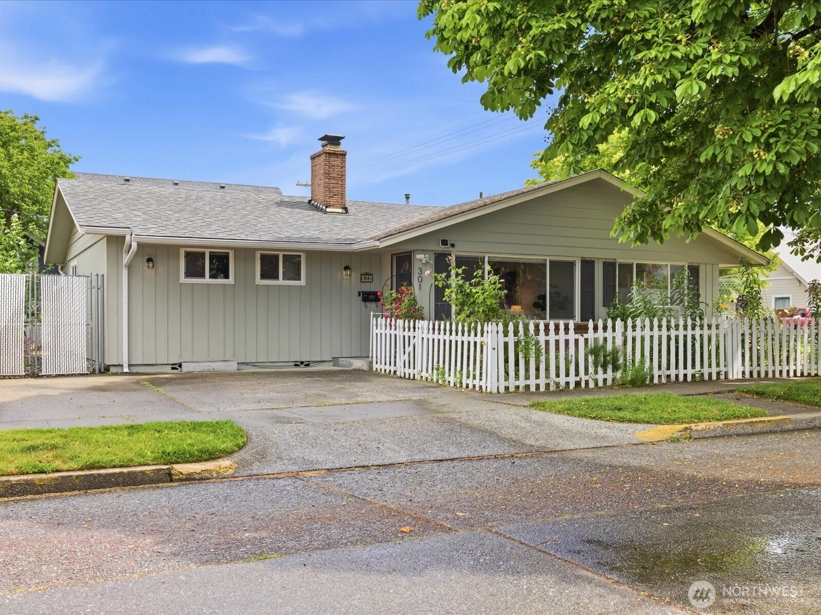 301 W Plum St Centralia WA 98531