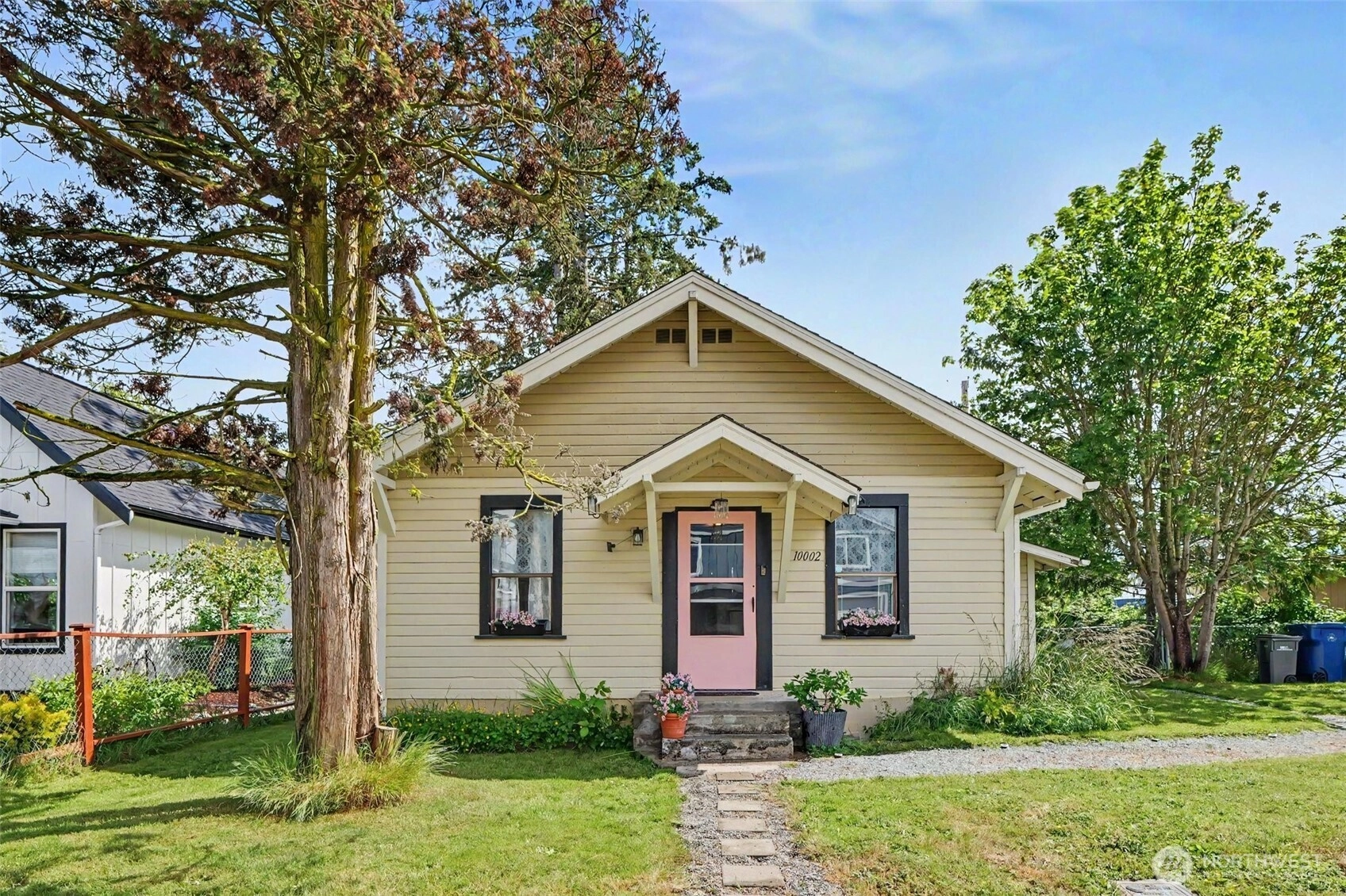 10002 272nd St NW Stanwood WA 98292