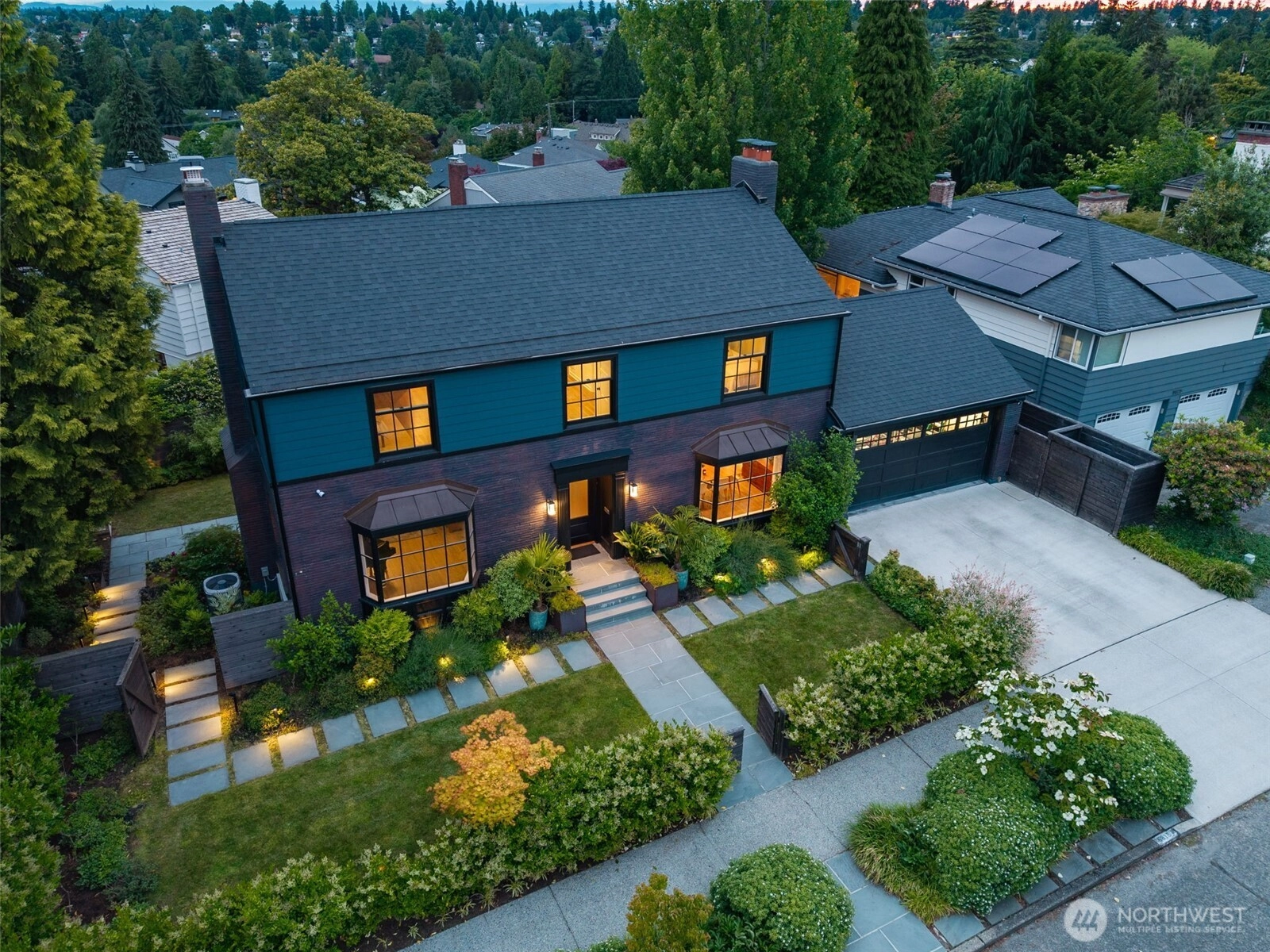 5815 Ann Arbor Ave NE Seattle WA 98105