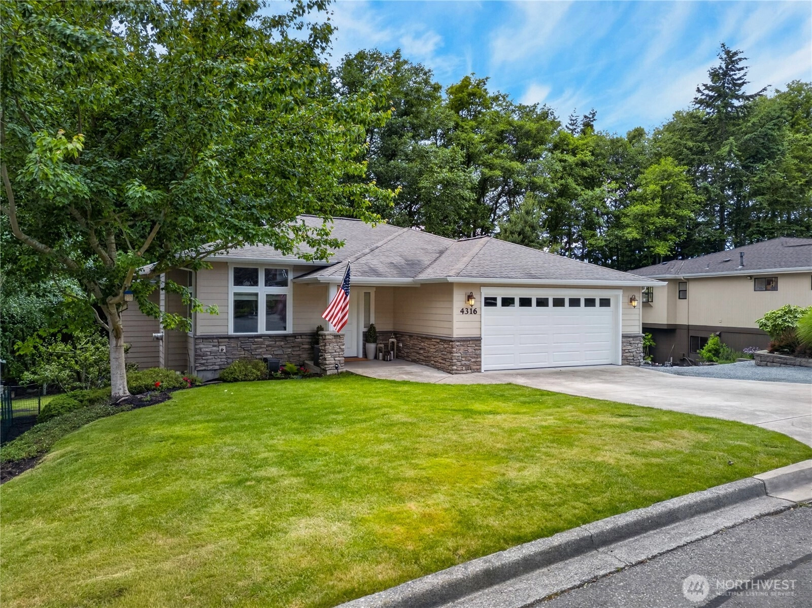 4316 Tyler Way Anacortes WA 98221