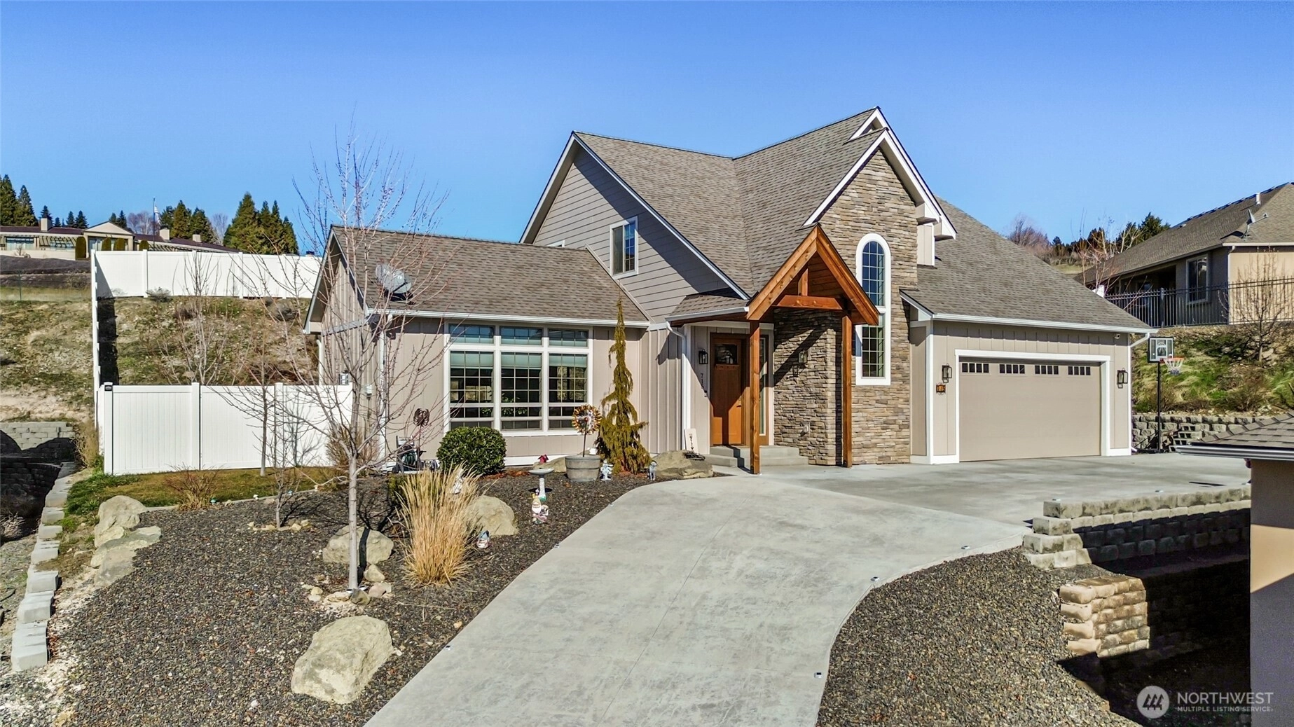 715 N 74th Ave Yakima WA 98908