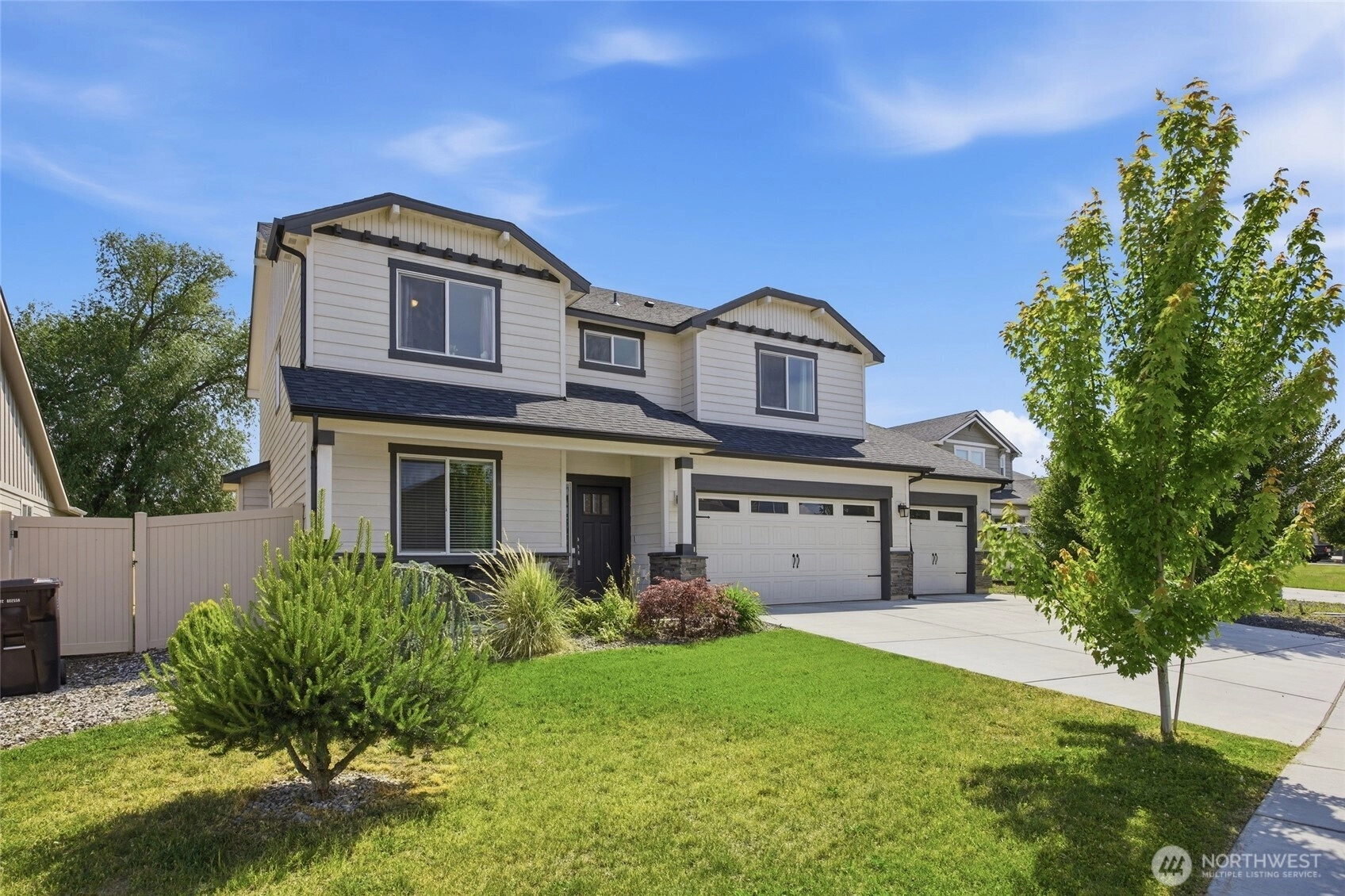 6315 Cottonwood Loop Yakima WA 98903