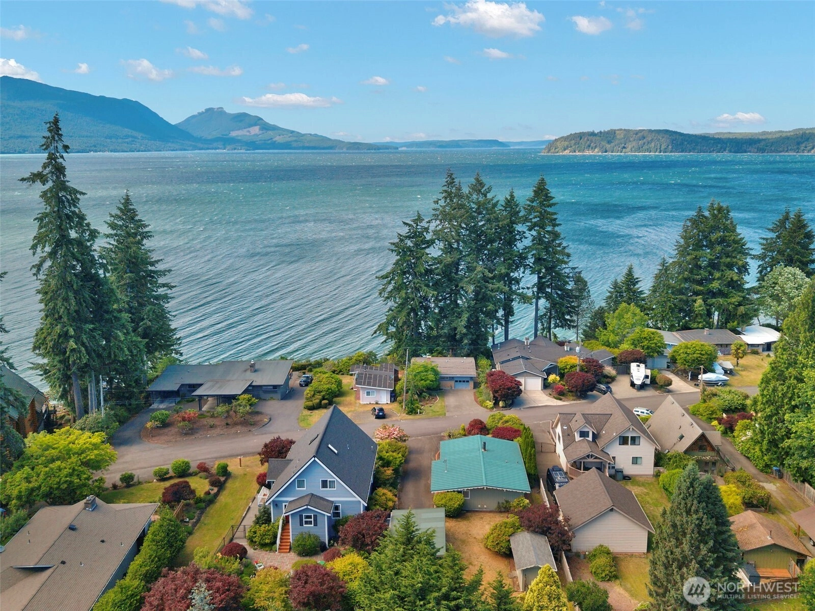 14358 NW Rhoda Ln Seabeck WA 98380
