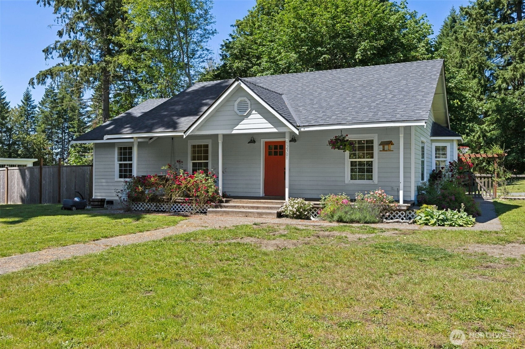 12301 401st St E Eatonville WA 98328