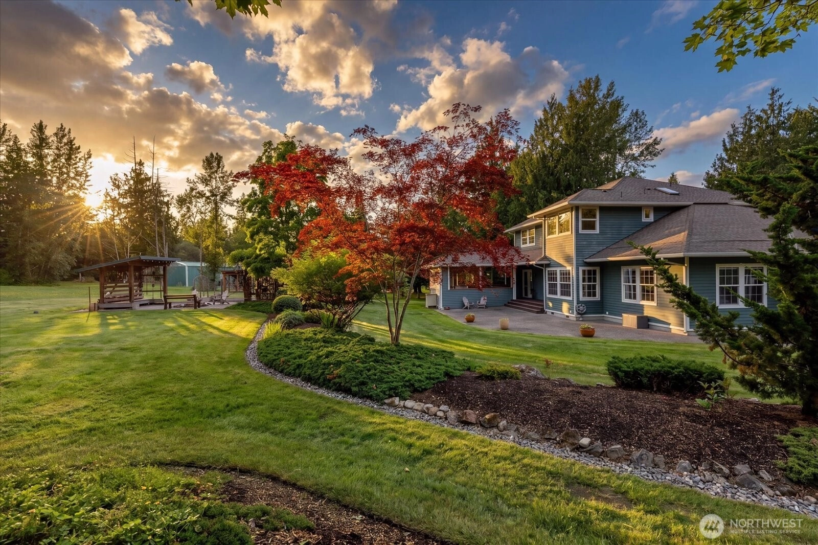 13790 Trumpeter Ln Mount Vernon WA 98273