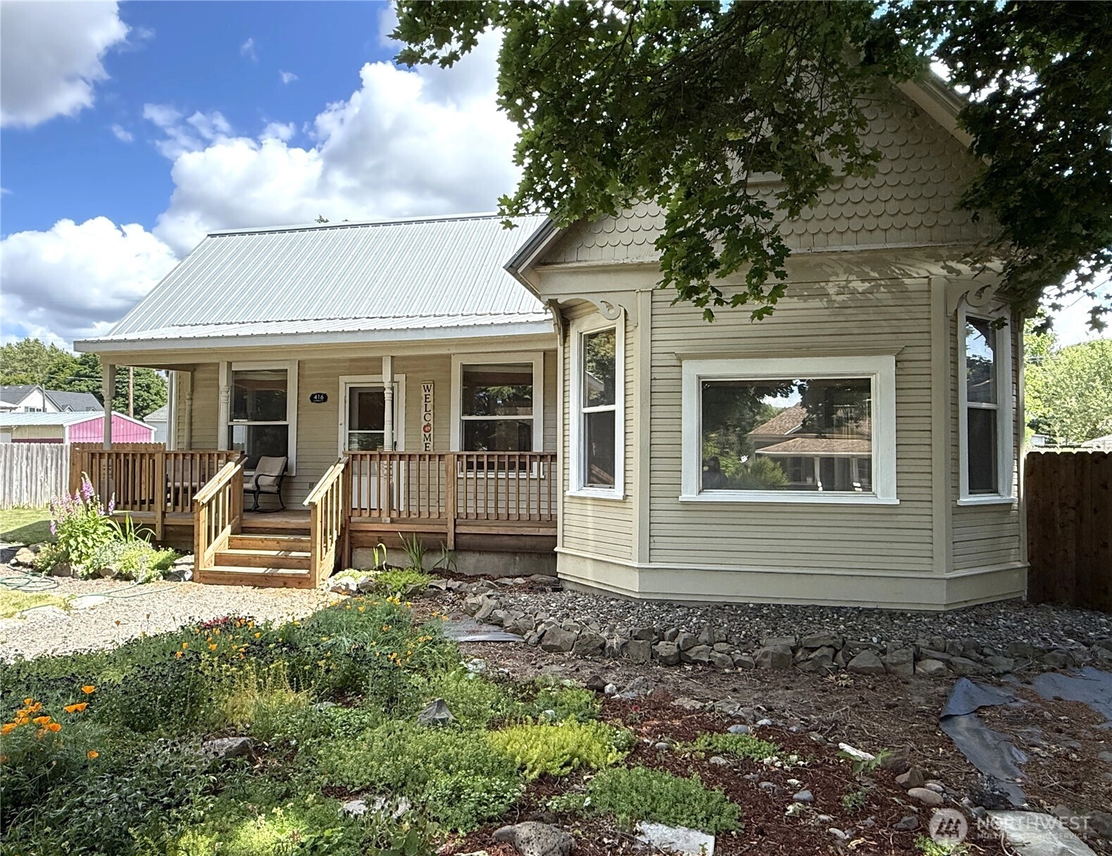 416 E Spring St Dayton WA 99328