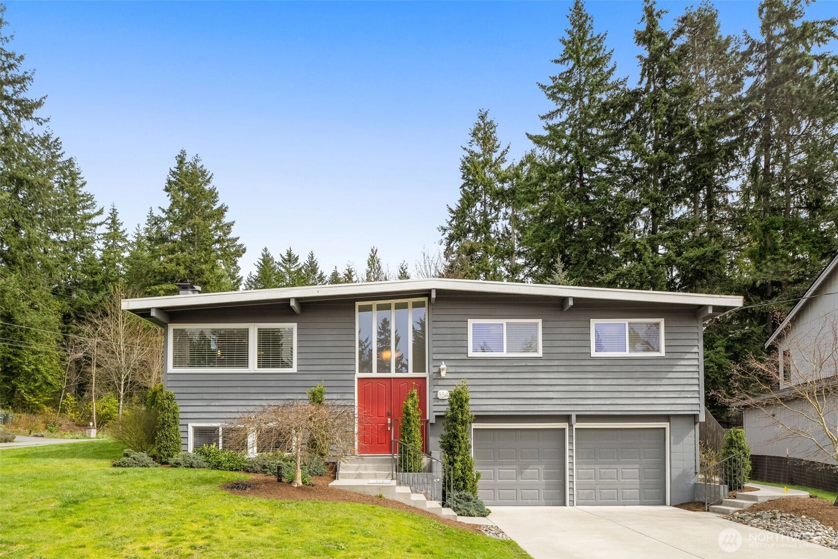 334 157th Ave NE Bellevue WA 98008