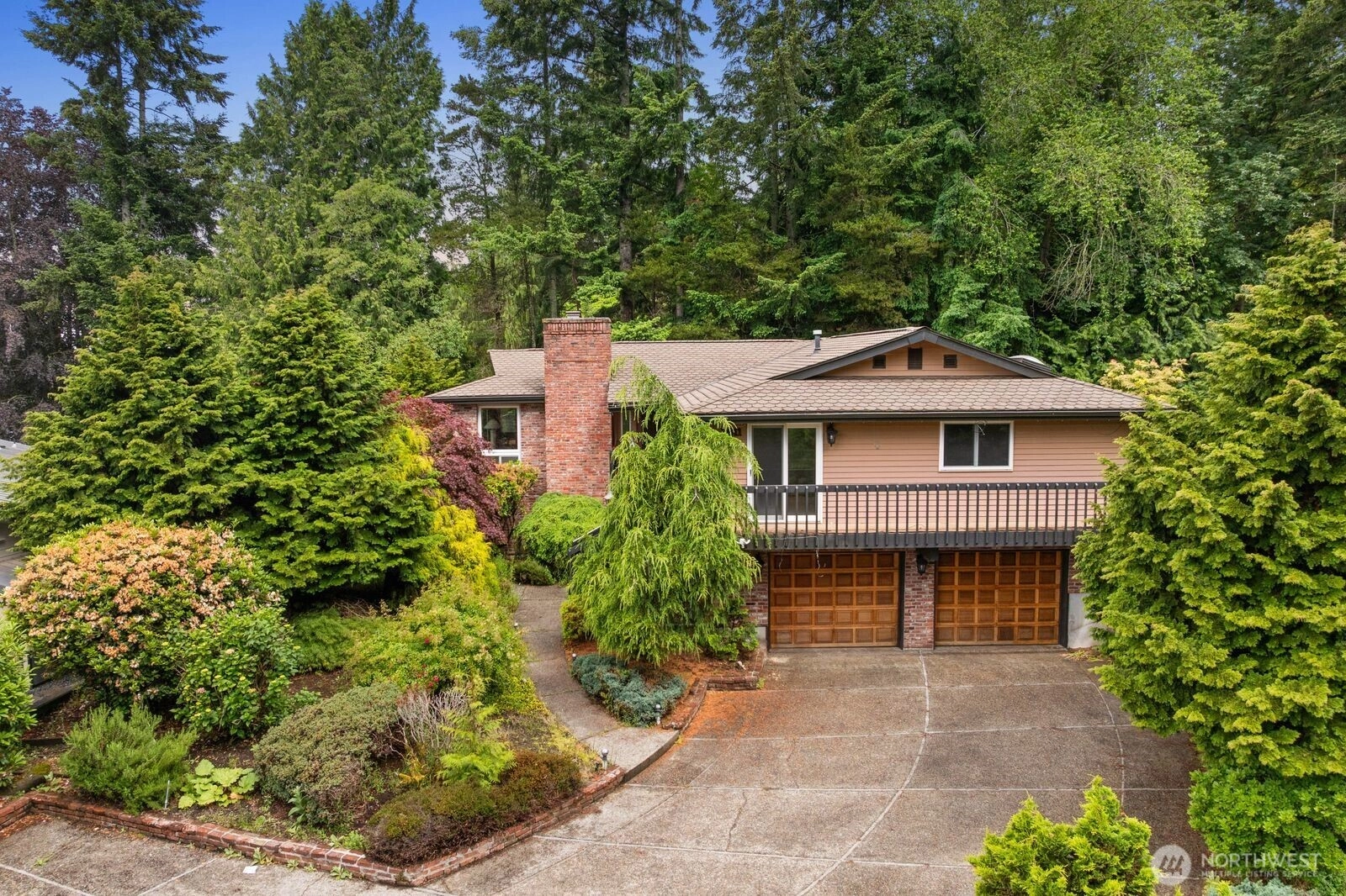 7011 165th Pl SW Edmonds WA 98026