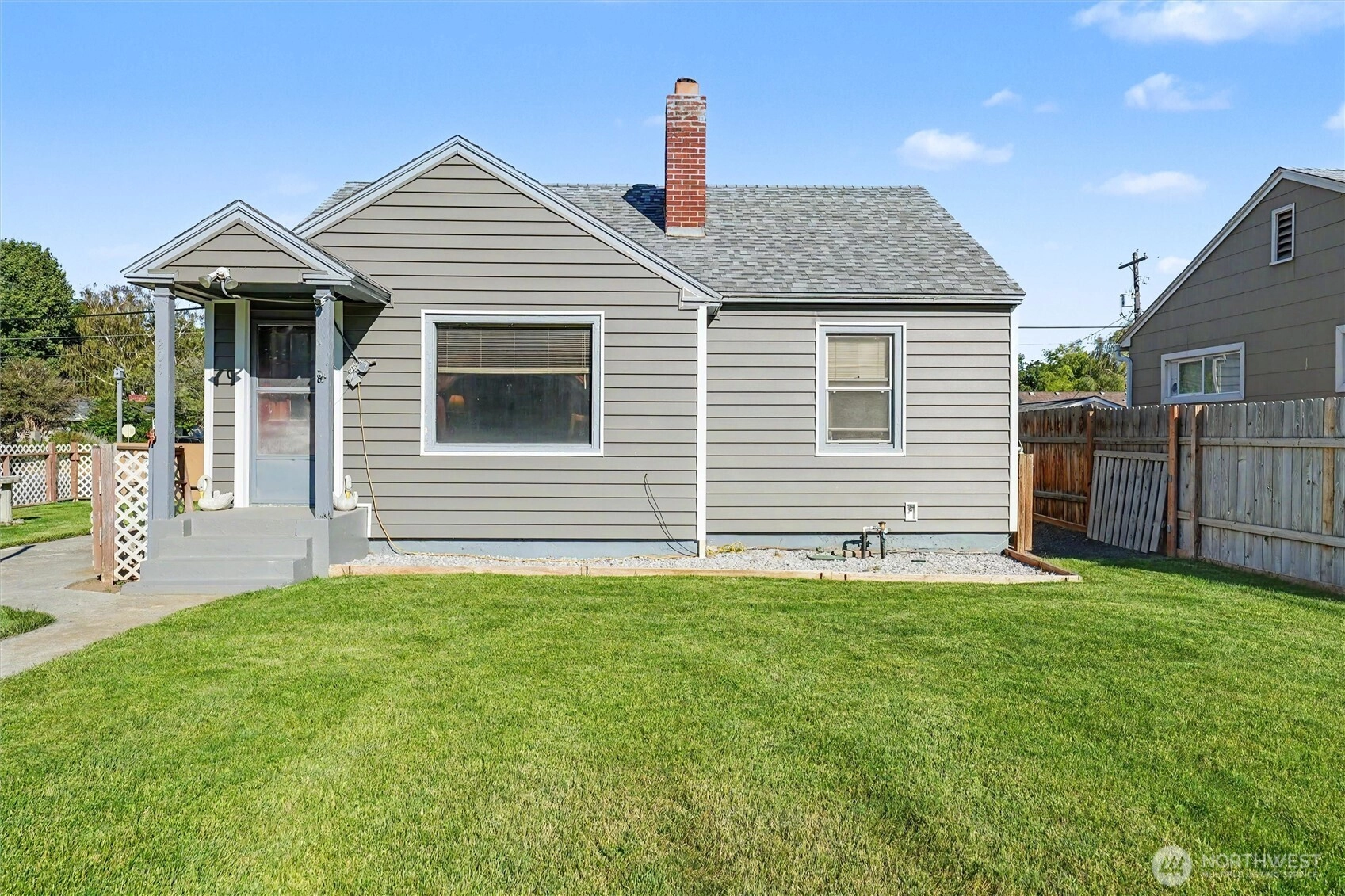 204 E St SW Ephrata WA 98823