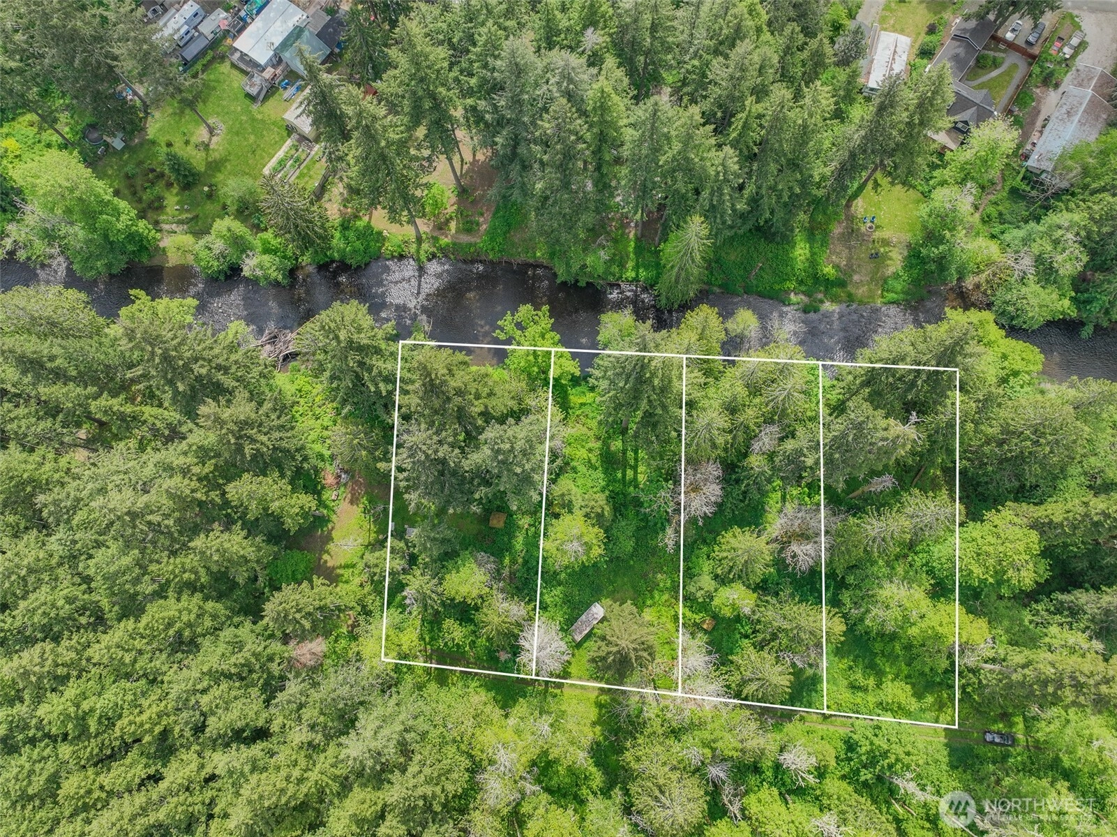14247 SE Beaver Dr Rainier WA 98576