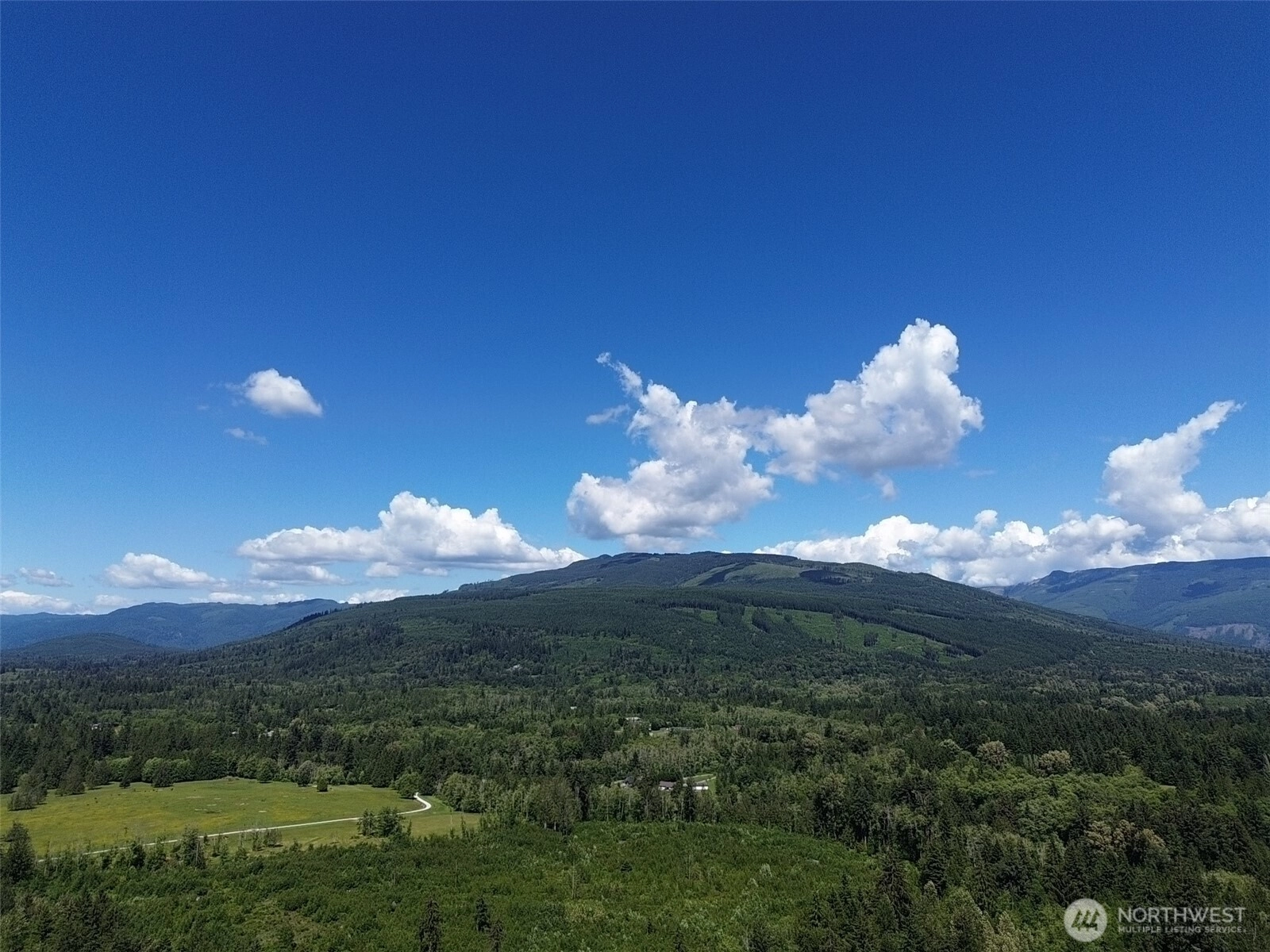 Wildrose Ln Bow WA 98232