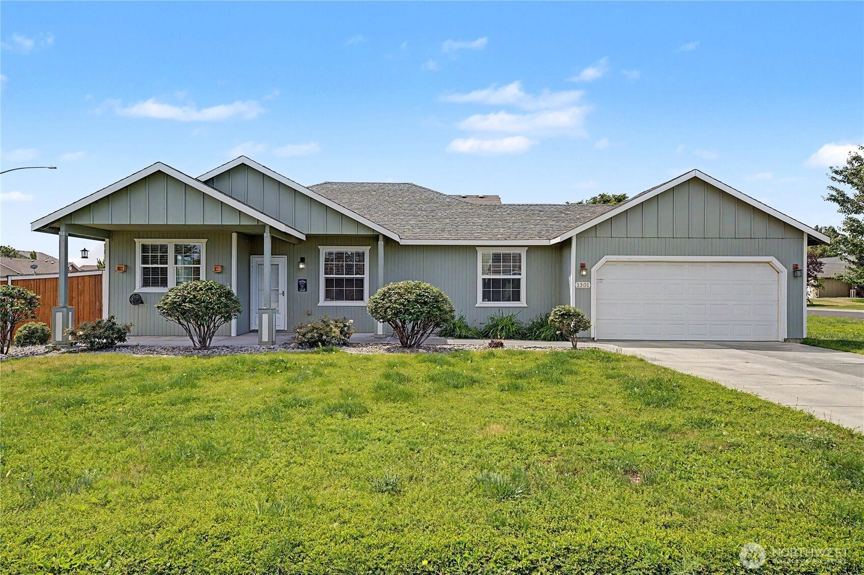1301 W Oregon St Unit  Moses Lake WA 98837
