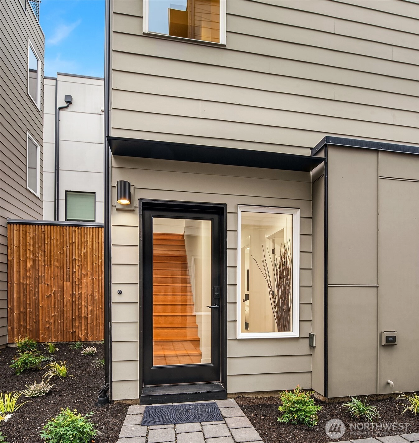 1457 22nd Ave Unit B Unit B Seattle WA 98122