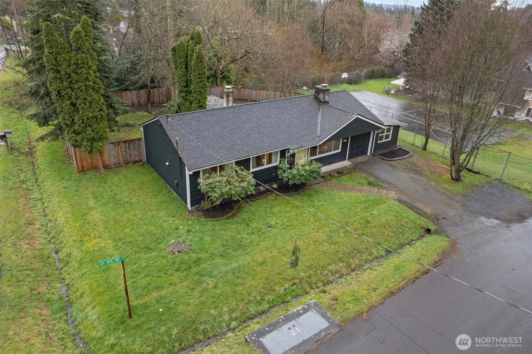 20068 21st Ave NE Shoreline WA 98155