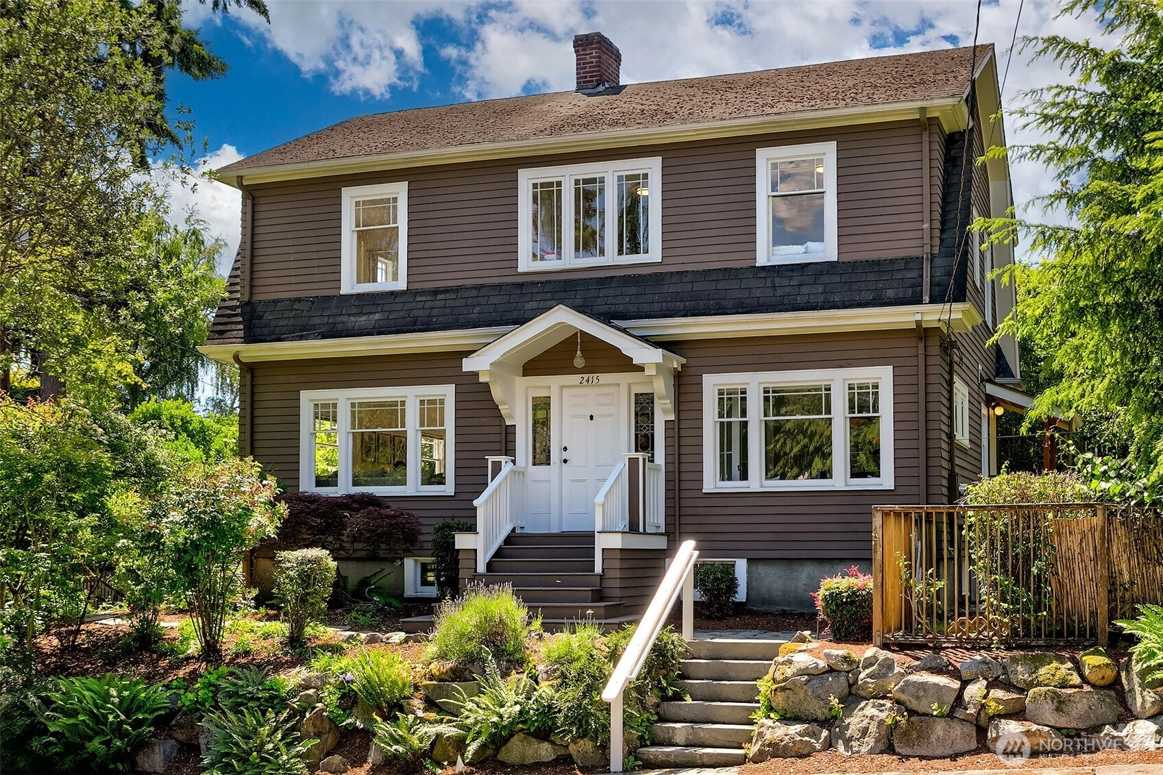 2415 E Newton St Seattle WA 98112
