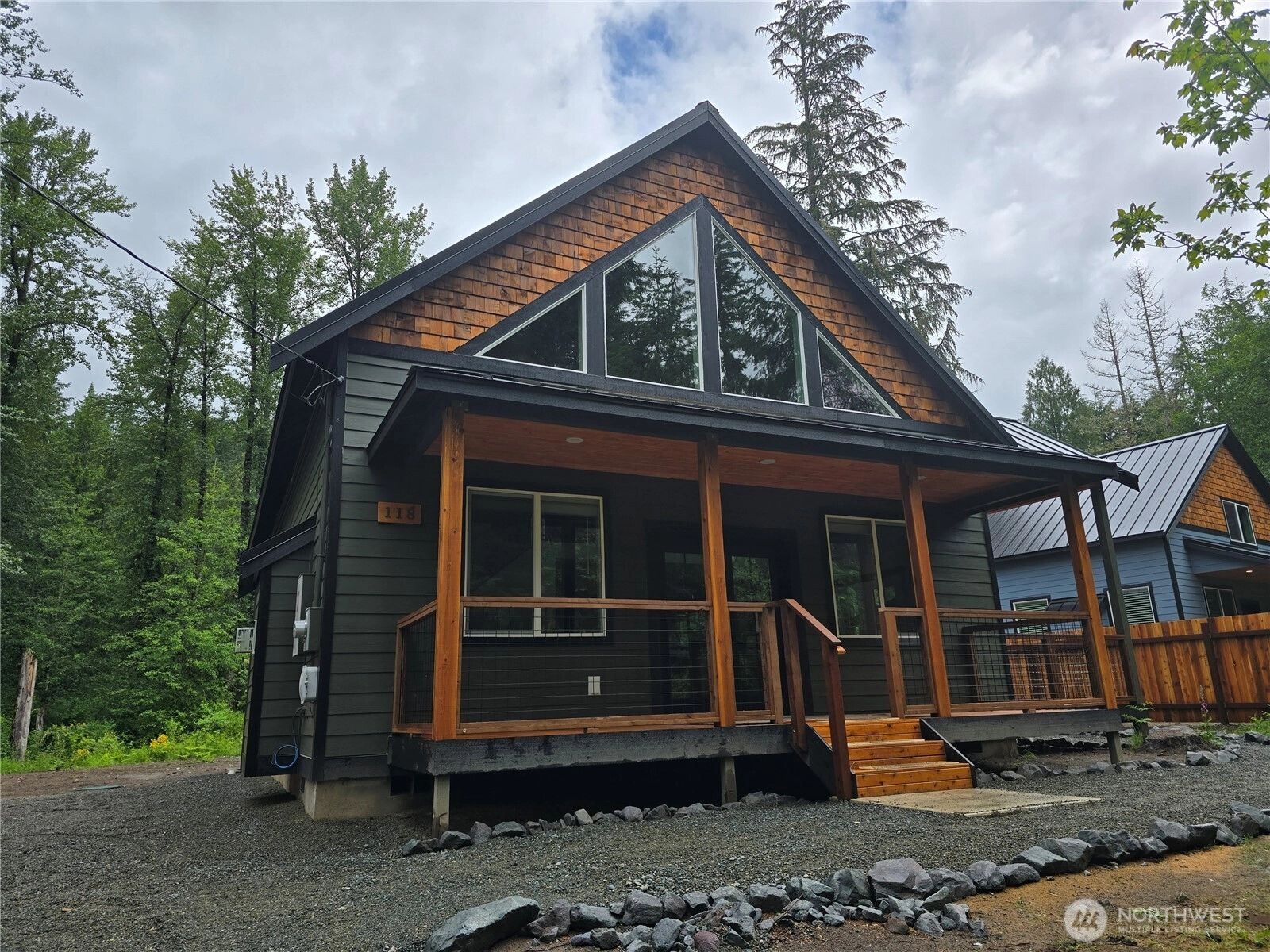 118 Nisqually Way Ashford WA 98304