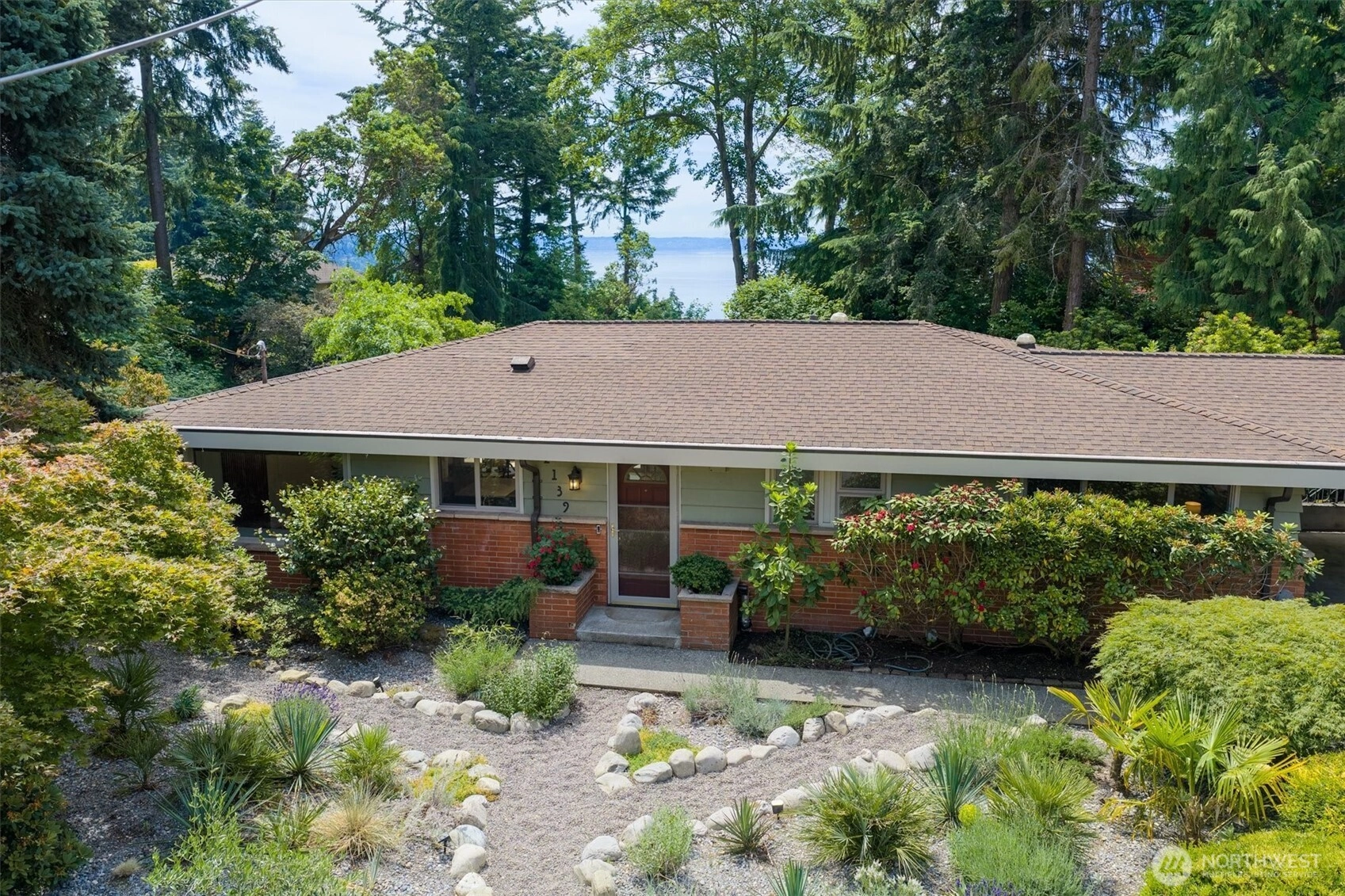 2139 SW 170th St Normandy Park WA 98166