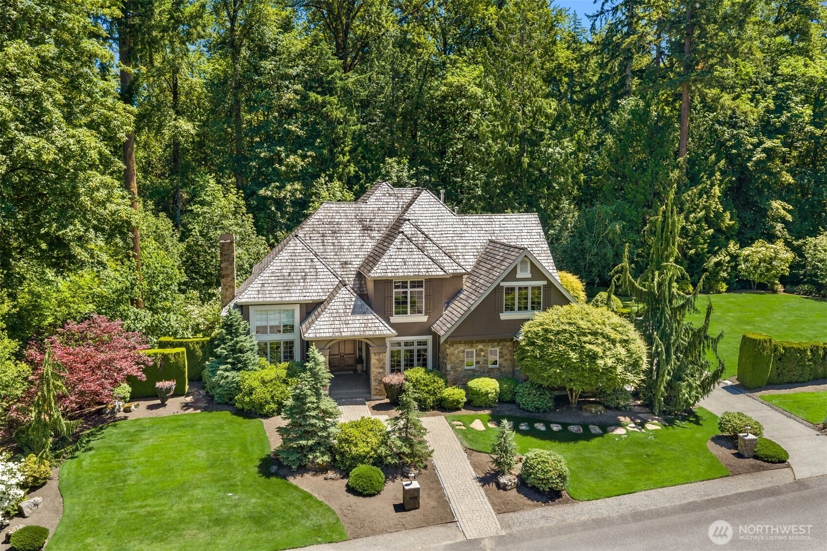 12426 205th Pl NE Woodinville WA 98077