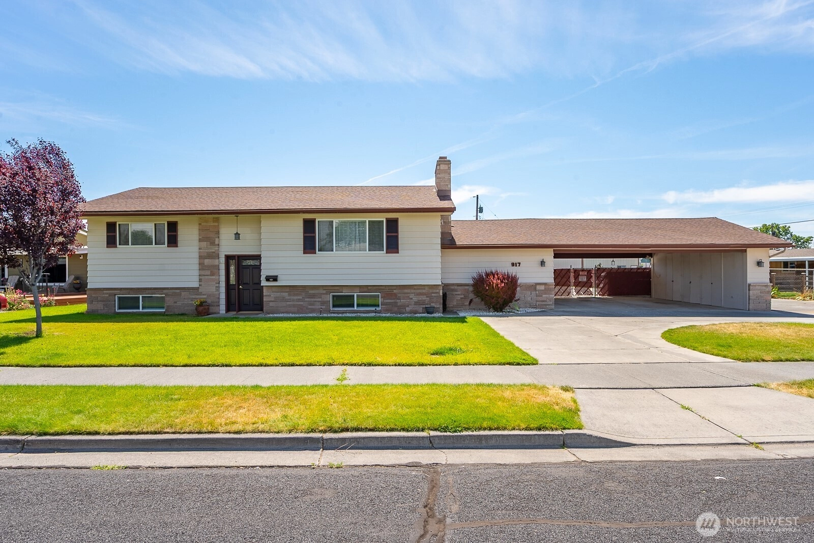 917 S Dahlia Dr Moses Lake WA 98837