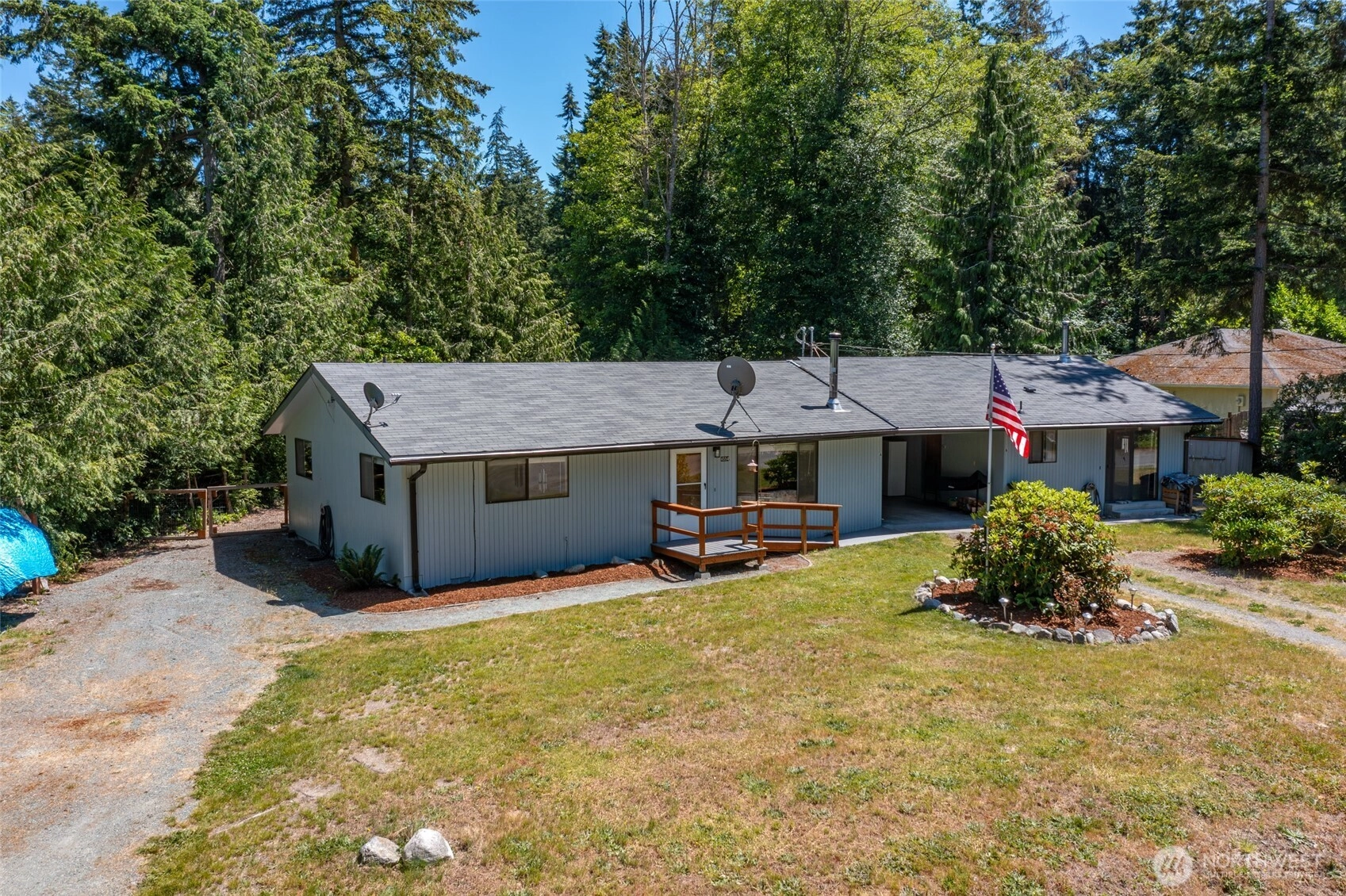 4554 N Siesta Pl Unit  Oak Harbor WA 98277