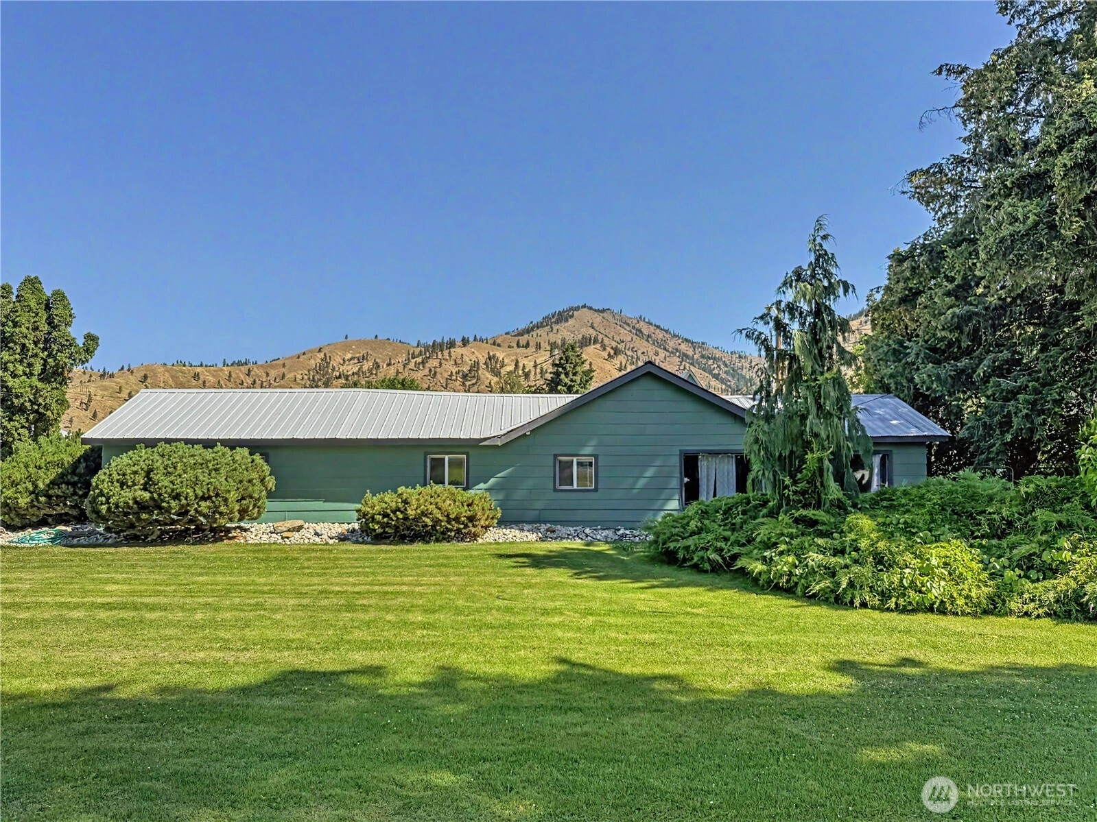 5862 Sunset Hwy Cashmere WA 98815
