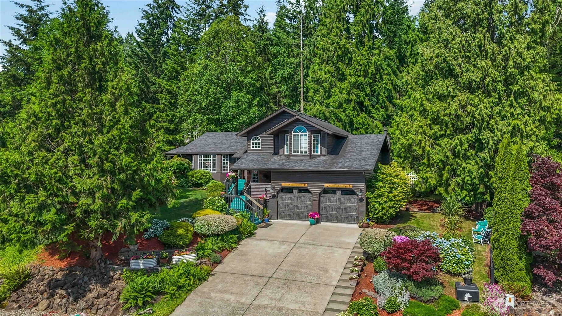 209 W Beacon Hill Dr Longview WA 98632