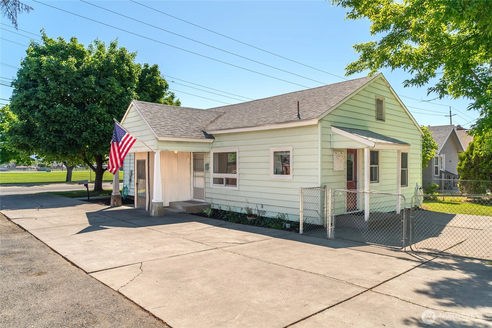 606 S Miller St Wenatchee WA 98801