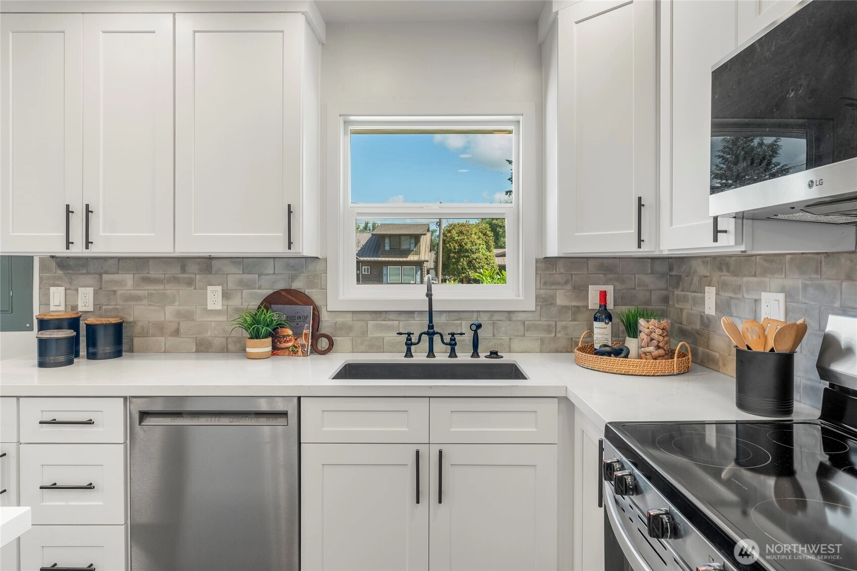 541 High St Arlington WA 98223