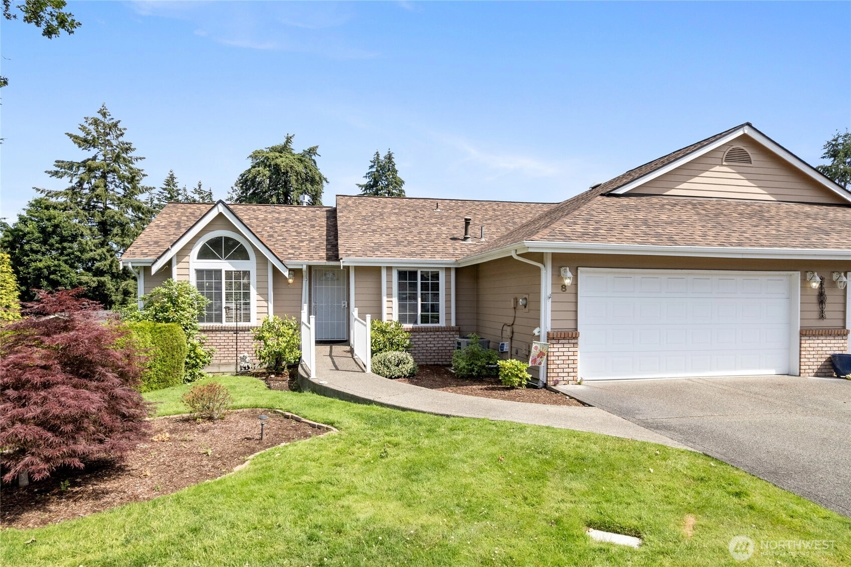 8 Lakewood Oaks Dr SW Unit  Lakewood WA 98499